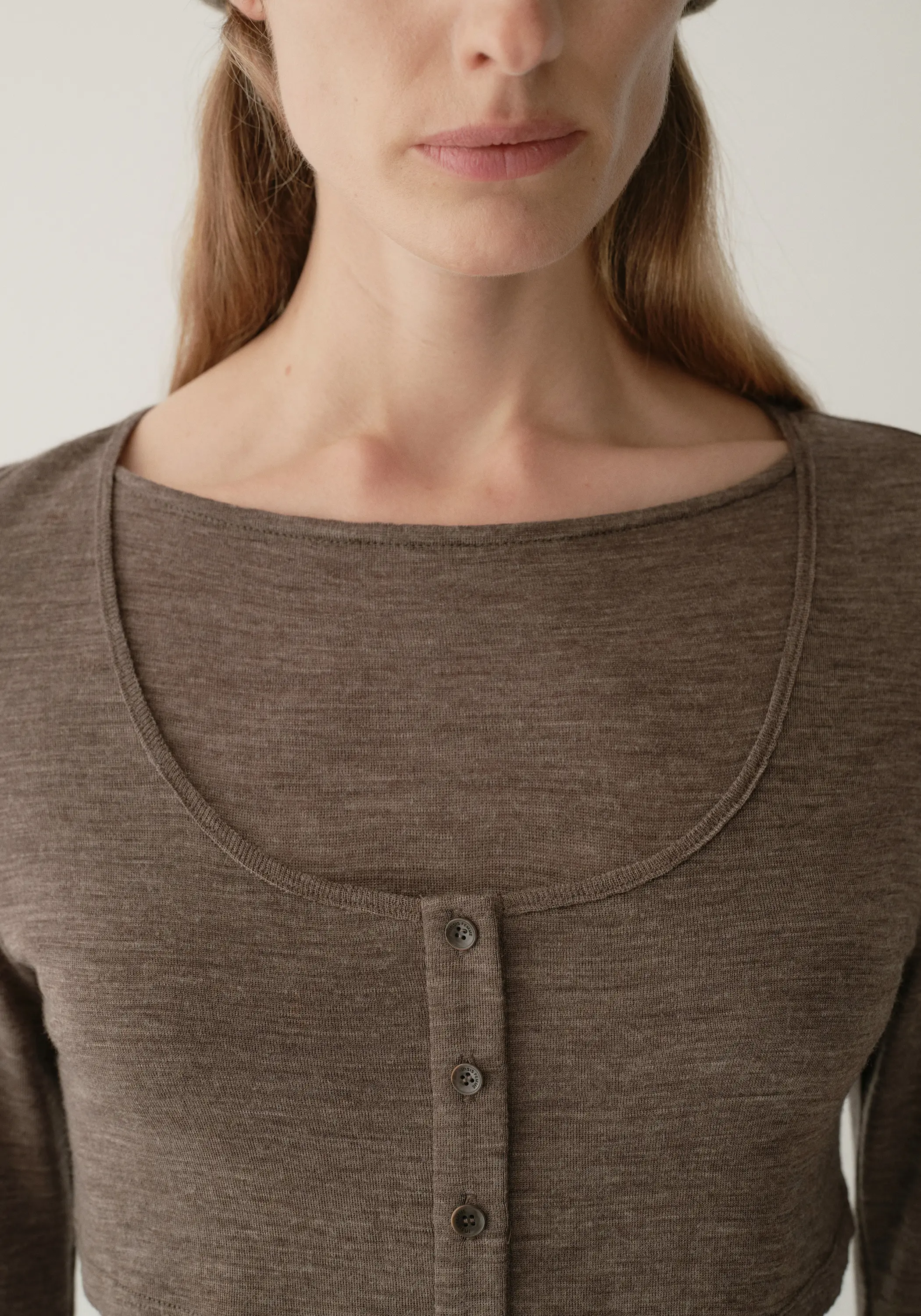 Merino wool layered-look T-shirt - Image 10