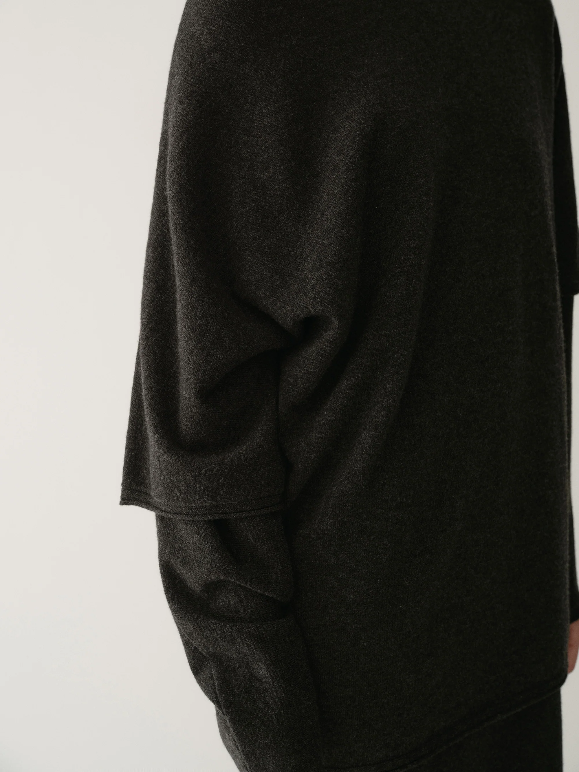 Merino Wool Knitted Top - Image 17