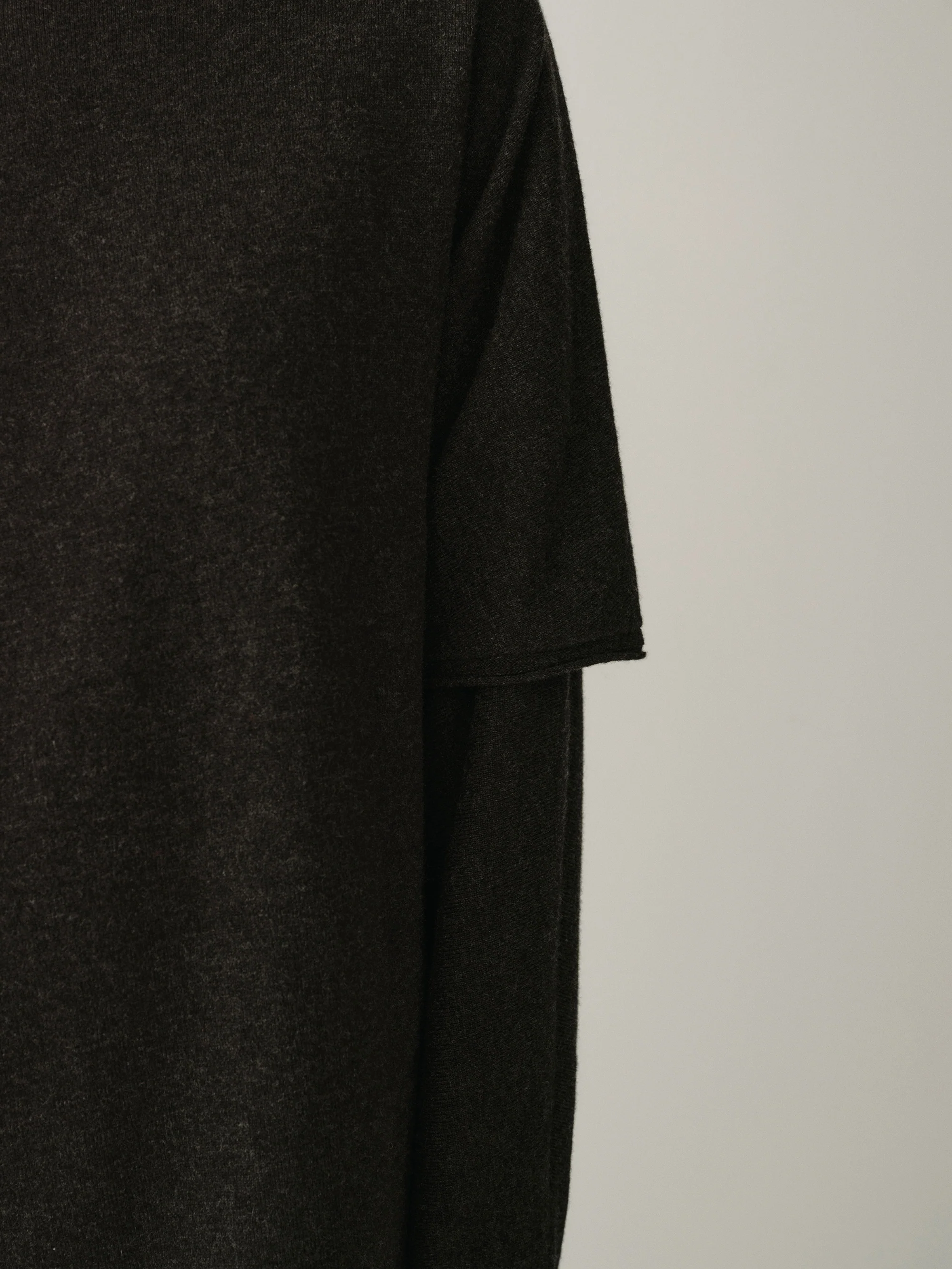 Merino Wool Knitted Top - Image 19
