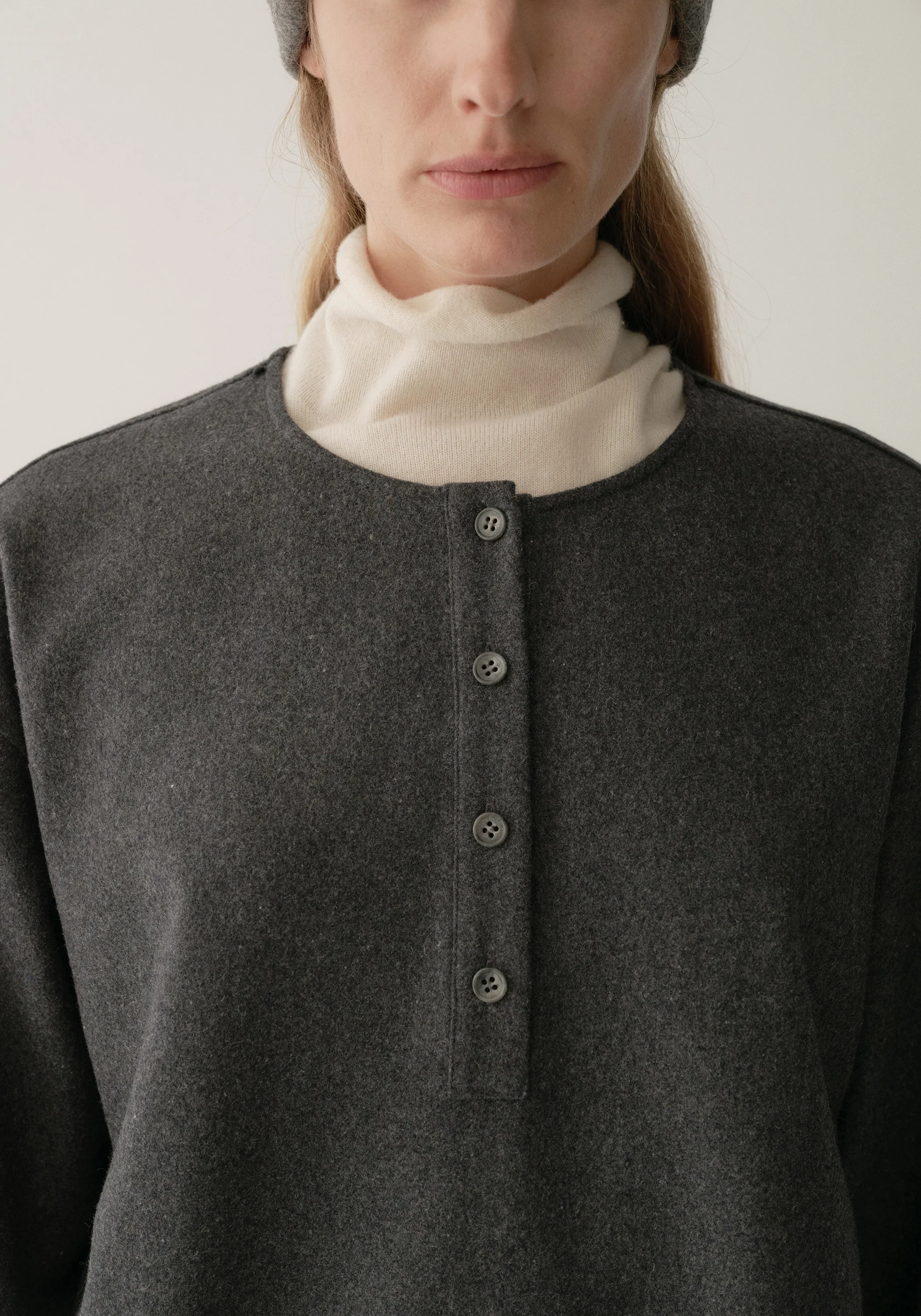 Scarf-tie Wool Top - Image 10