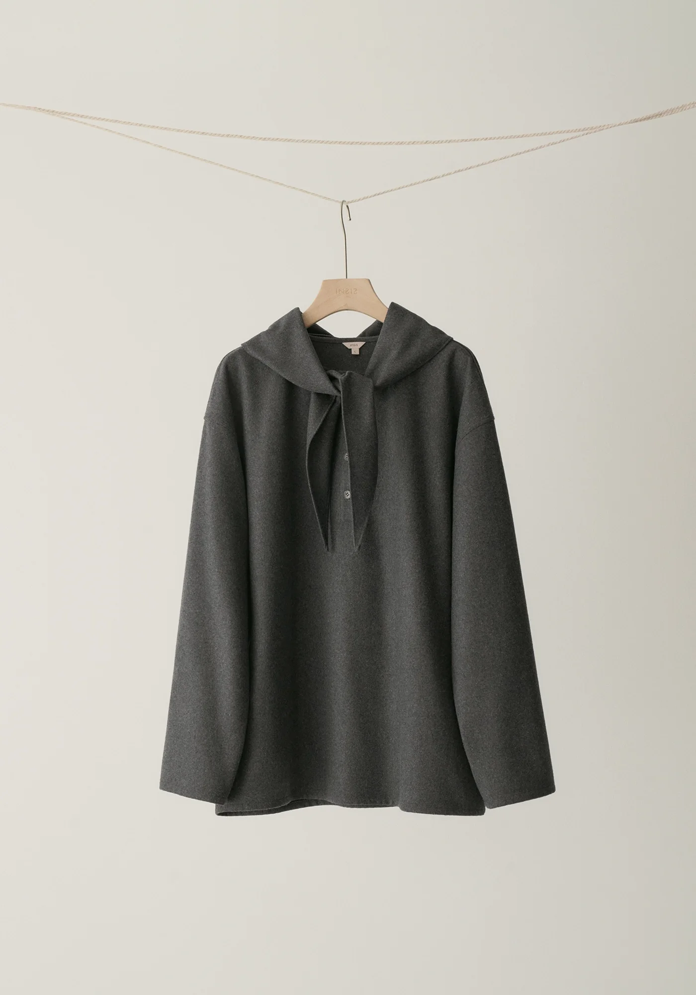 Scarf-tie Wool Top - Image 13