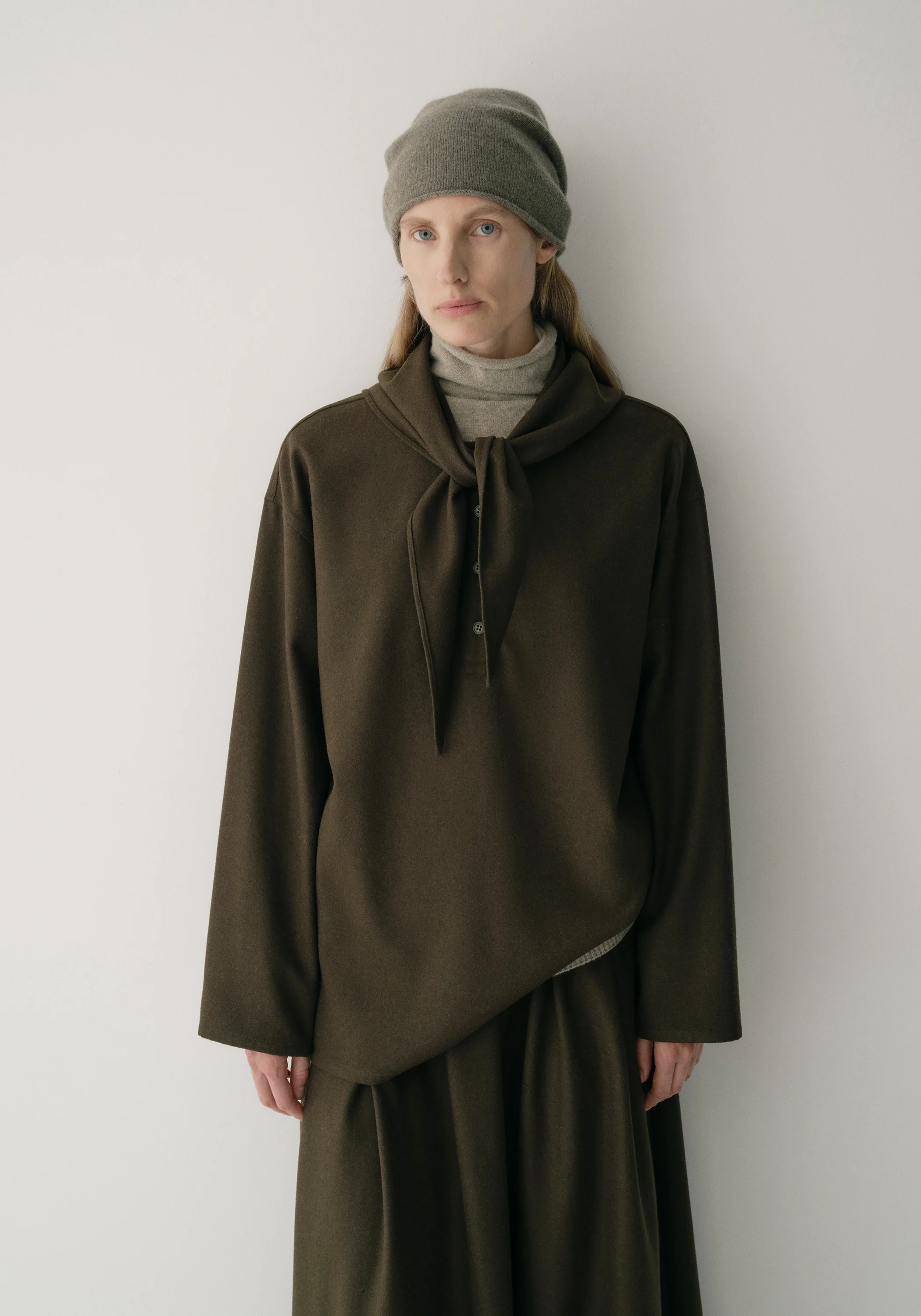 Scarf-tie Wool Top - Image 16