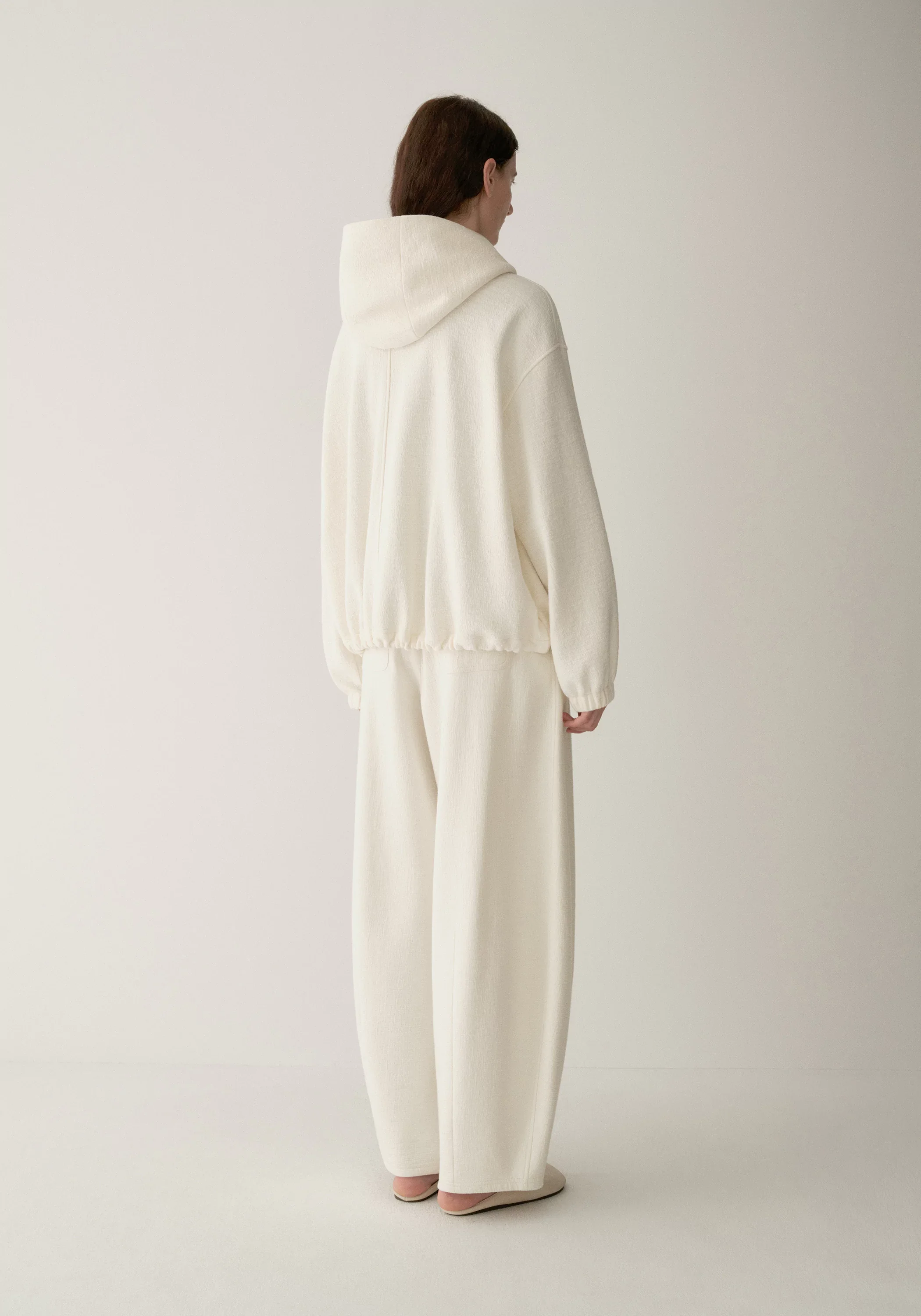Curved Asymmetric Placket Hooded Sweatshirt - Image 10