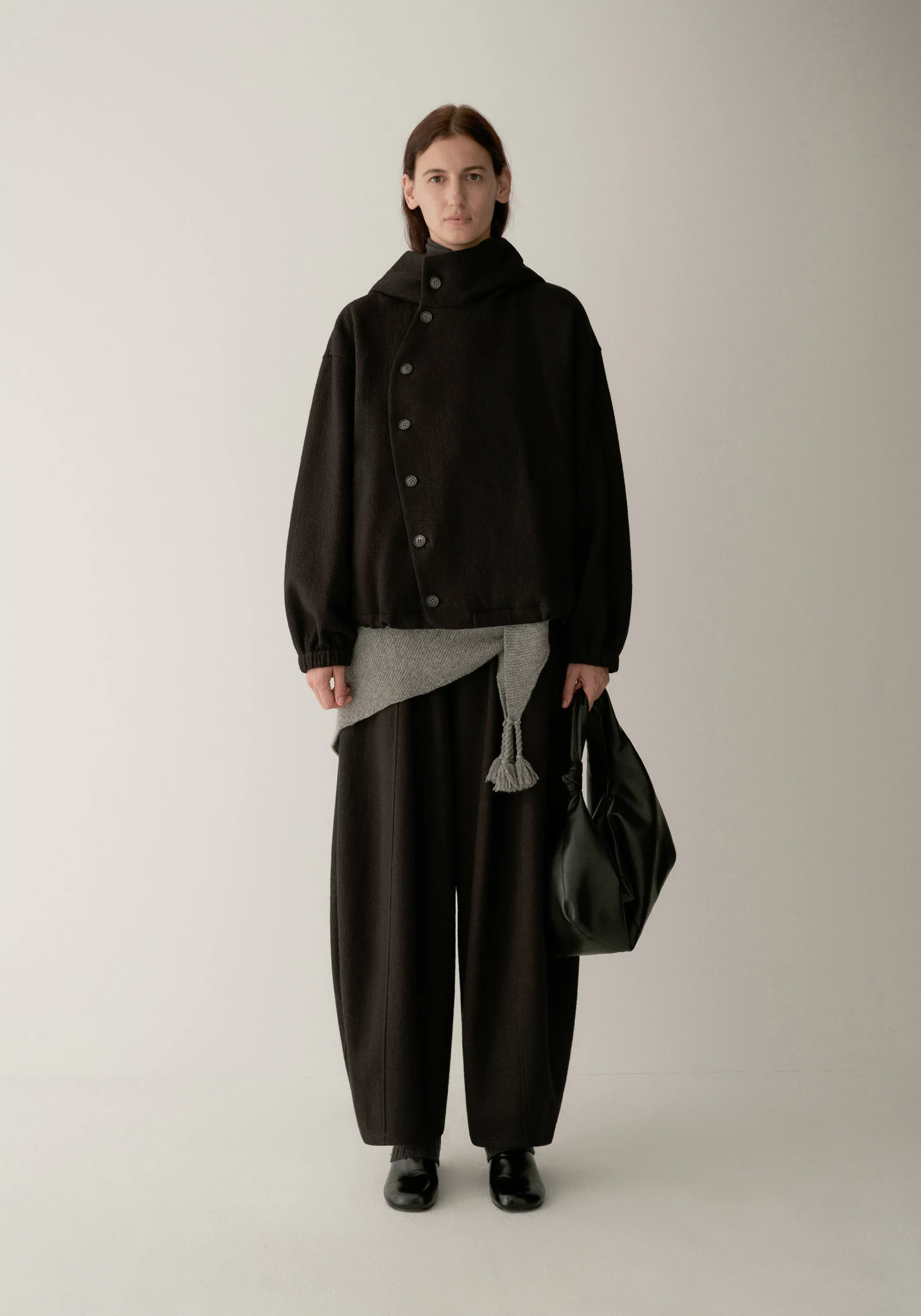 Curved Asymmetric Placket Hooded Sweatshirt - Image 4