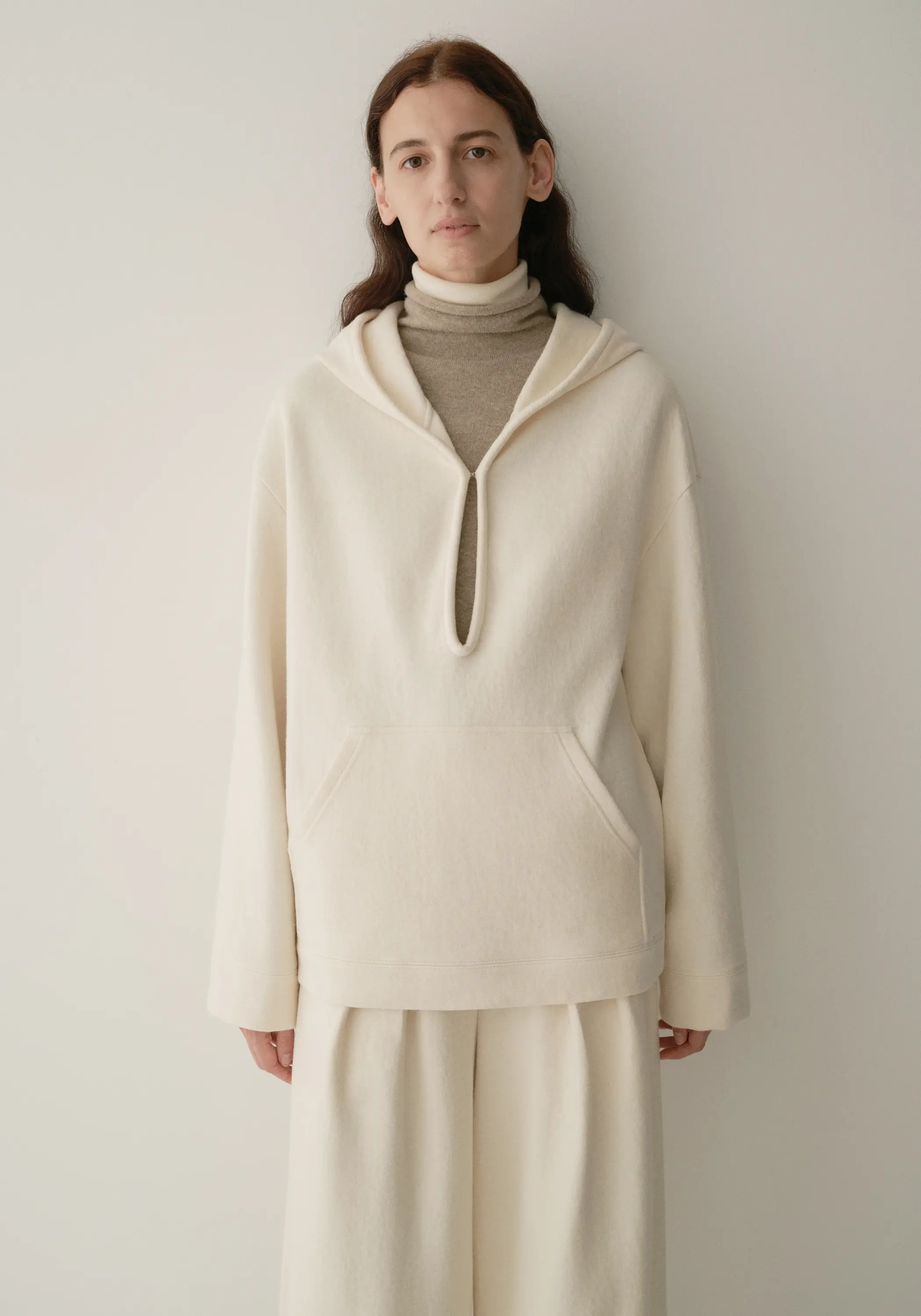 Two-way Wool Hoodie - Image 11