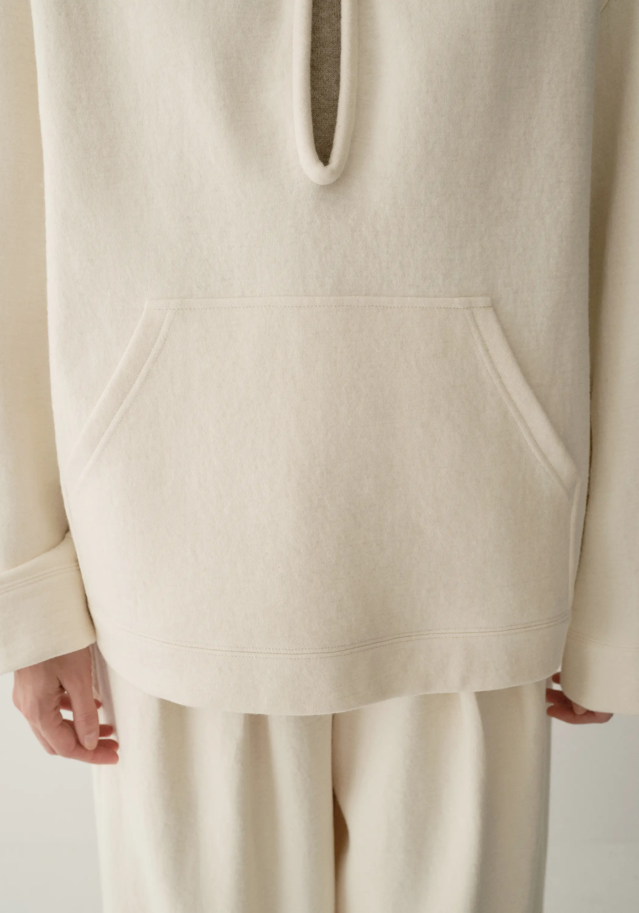 Two-way Wool Hoodie - Image 14