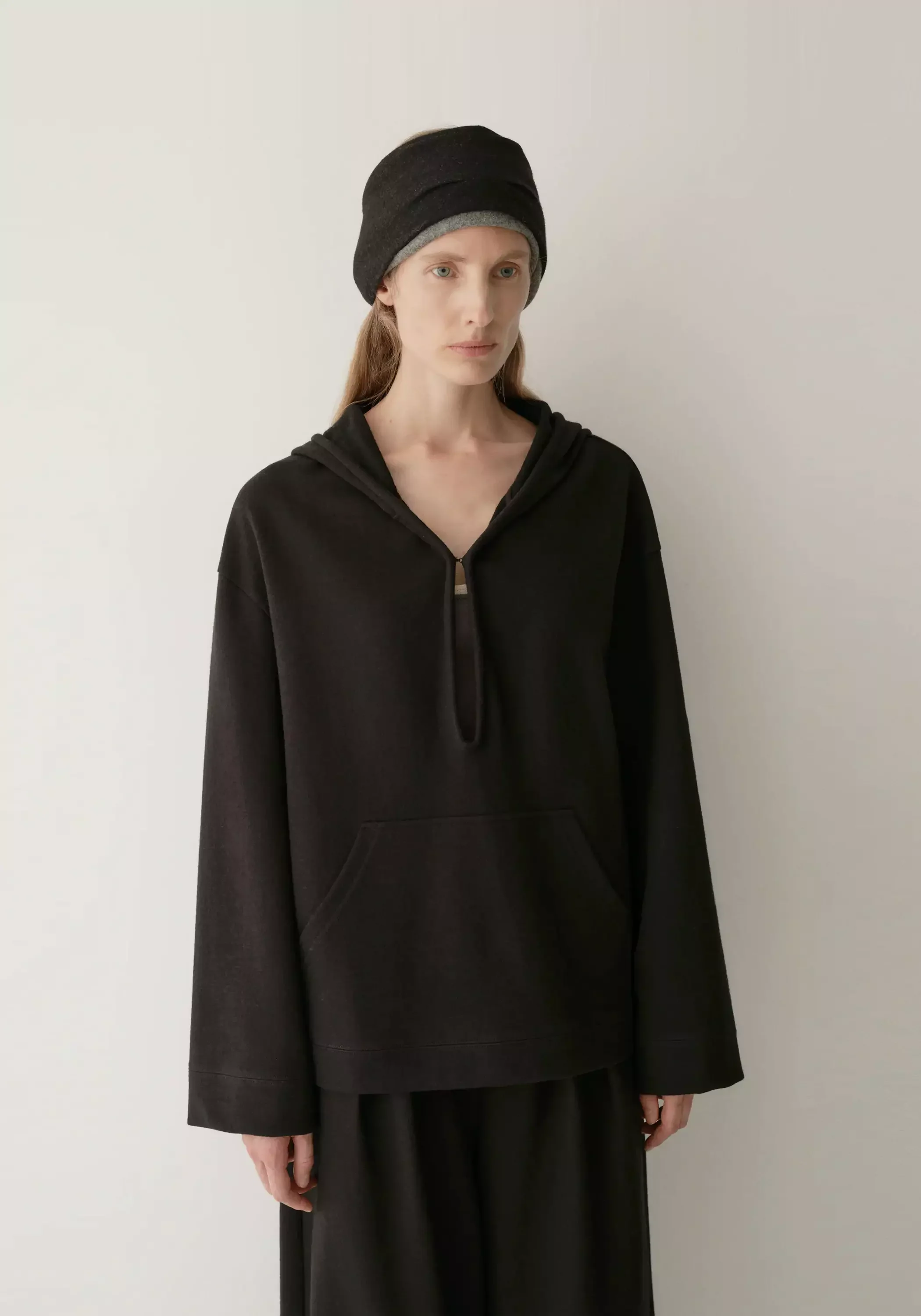 Two-way Wool Hoodie - Image 3
