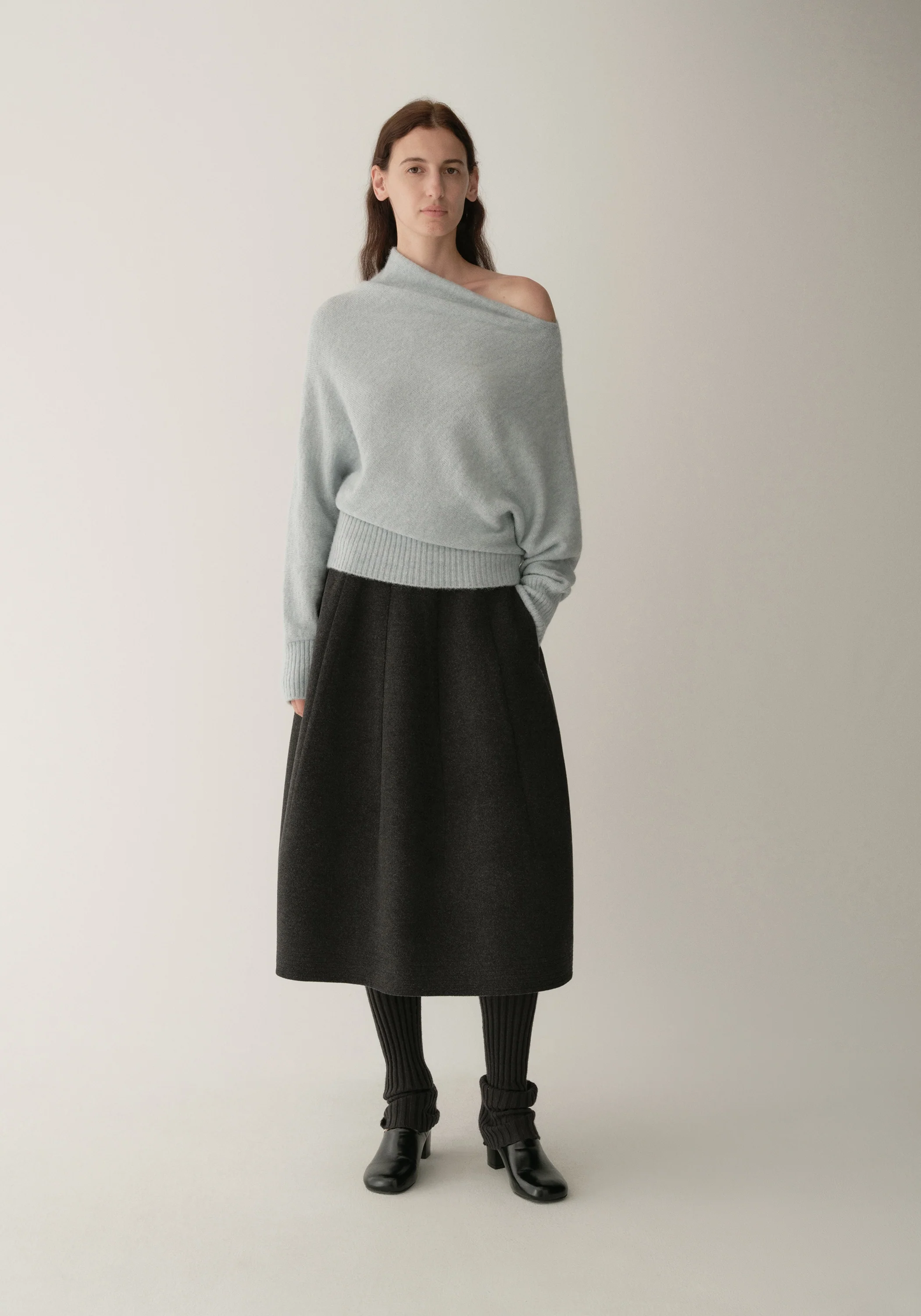 Two-way Knitted Wool Top - Image 11