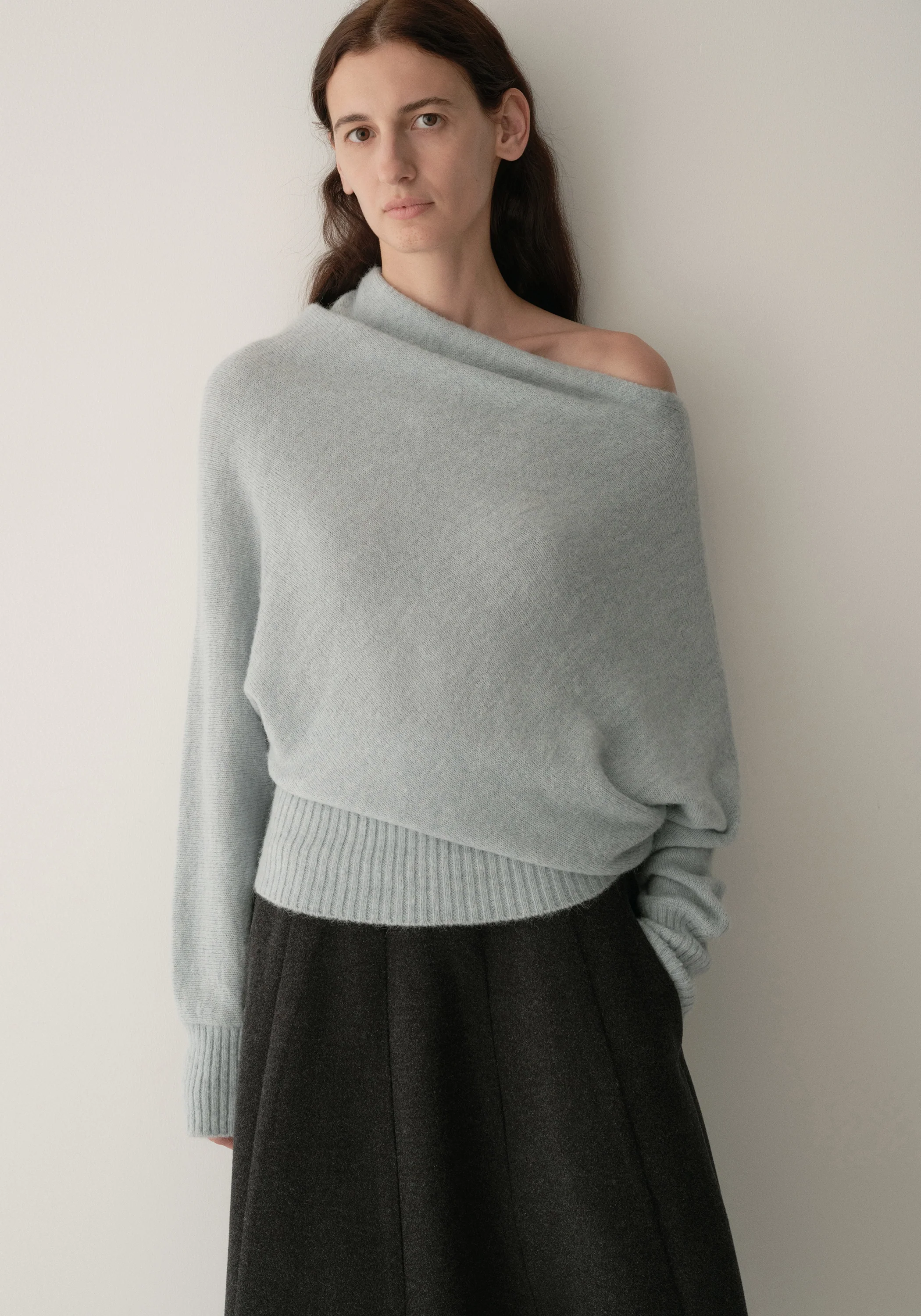 Two-way Knitted Wool Top - Image 13