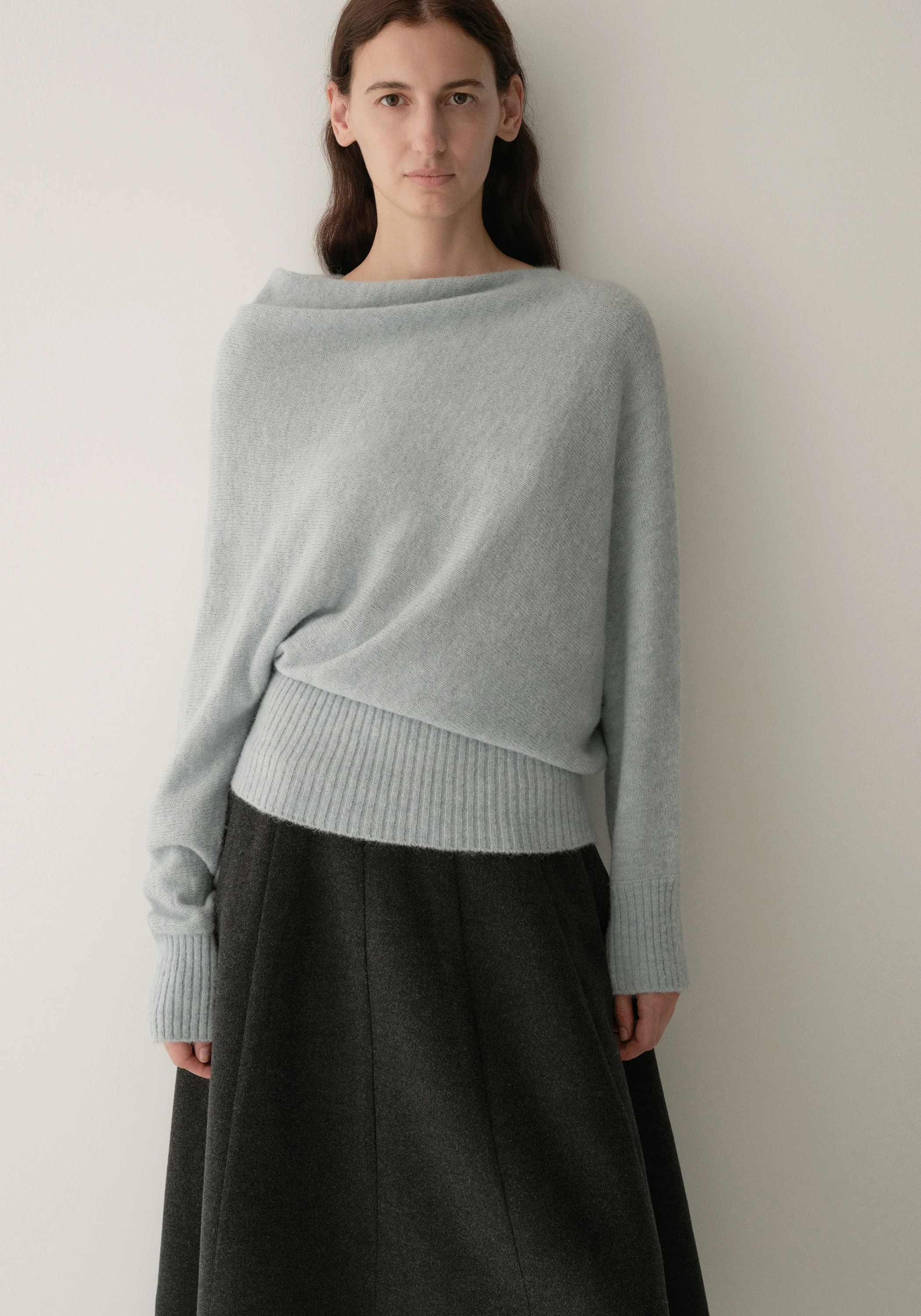 Two-way Knitted Wool Top - Image 14