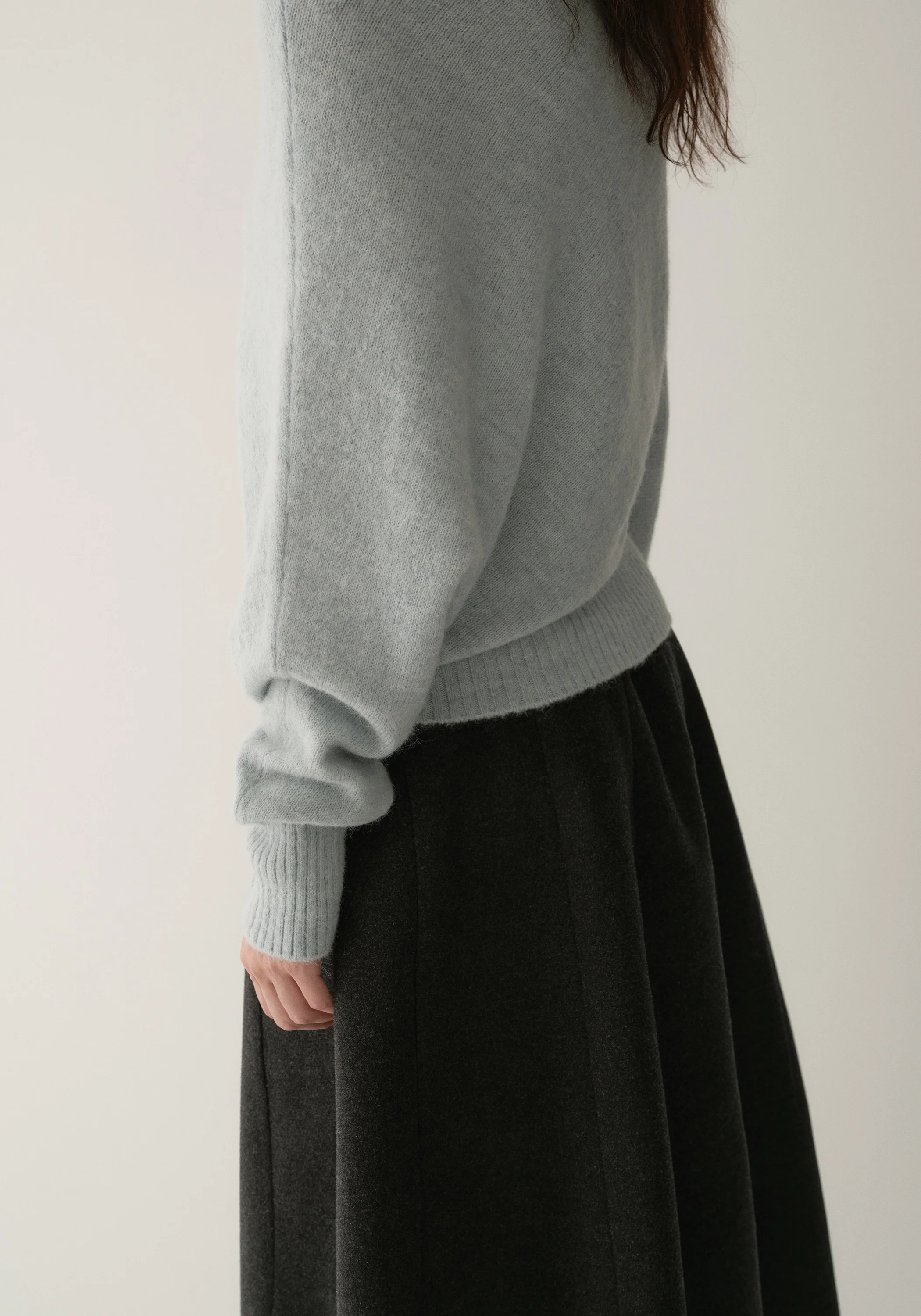 Two-way Knitted Wool Top - Image 18