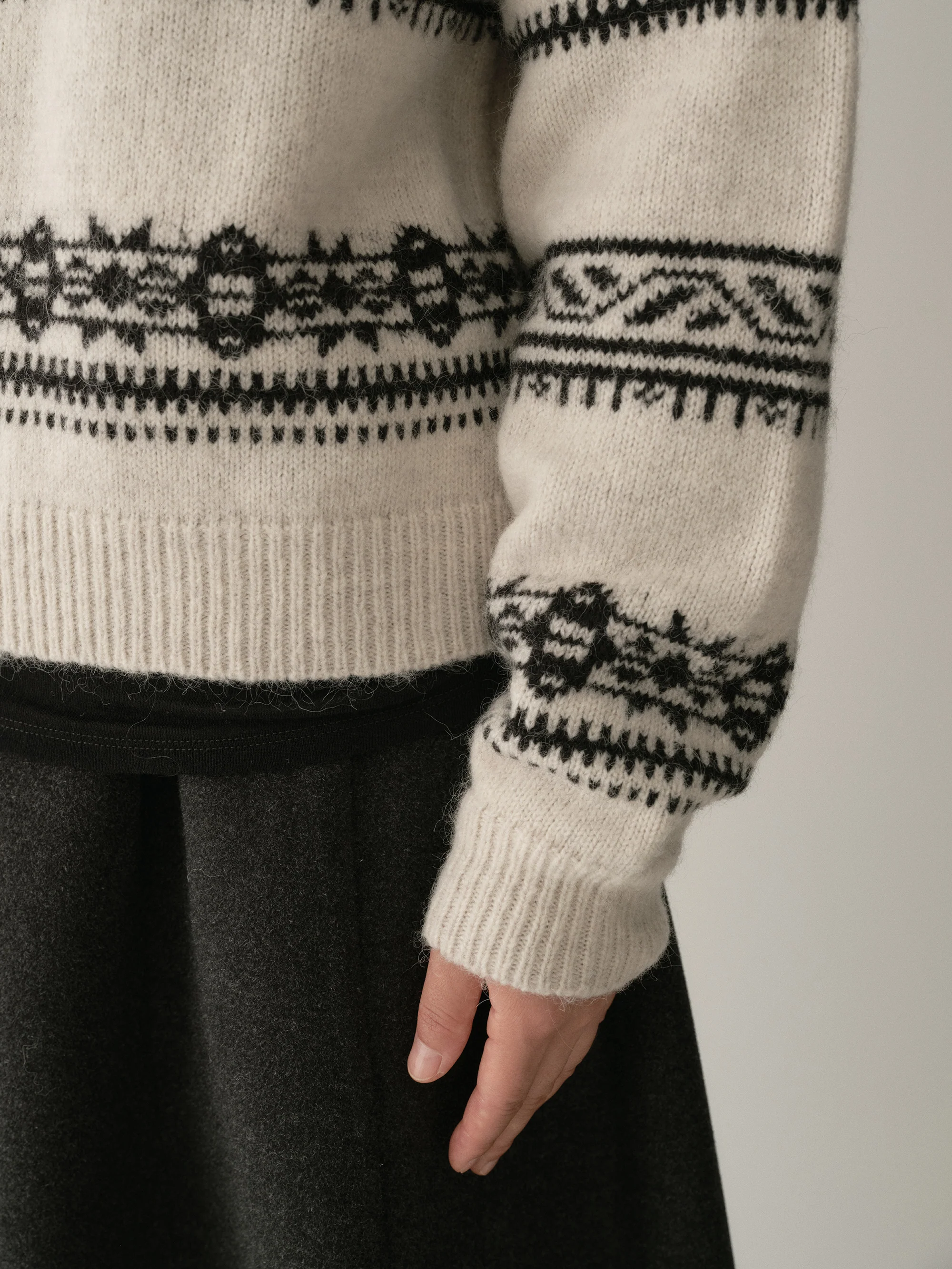 Micro-cocoon Fair Isle Knit Top - Image 9