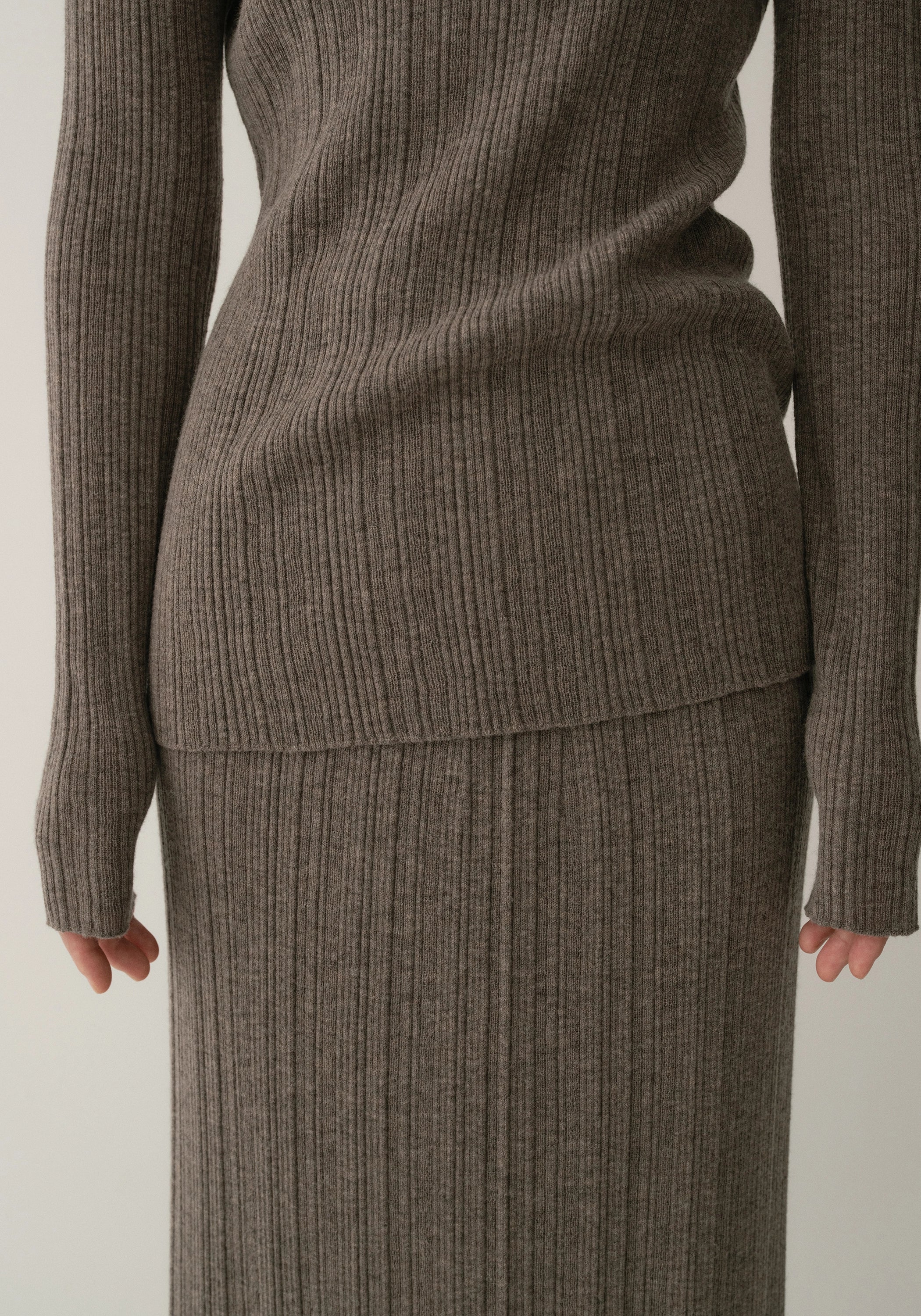 Merino Wool High-neck Striped Top - Image 9