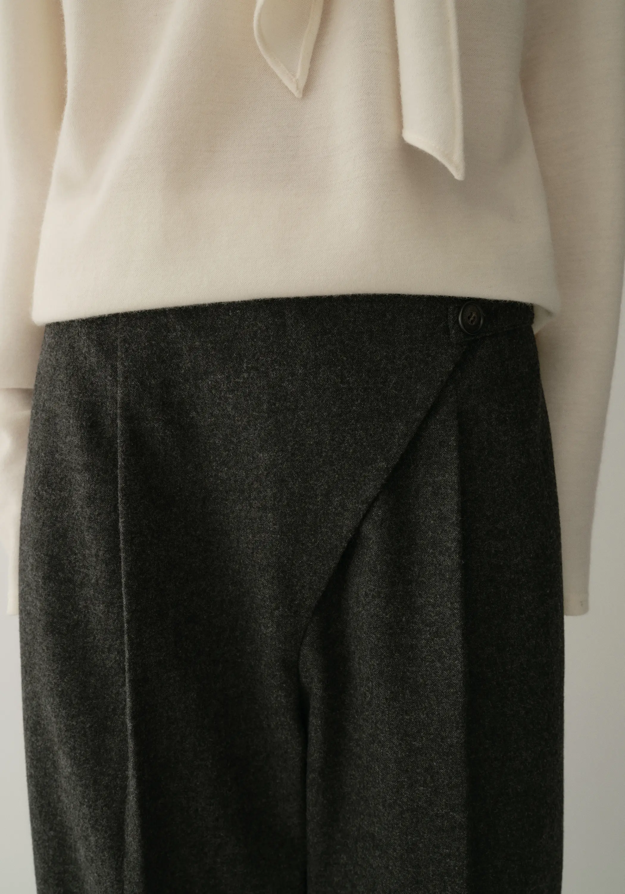 Asymmetric Cropped Pants - Image 11