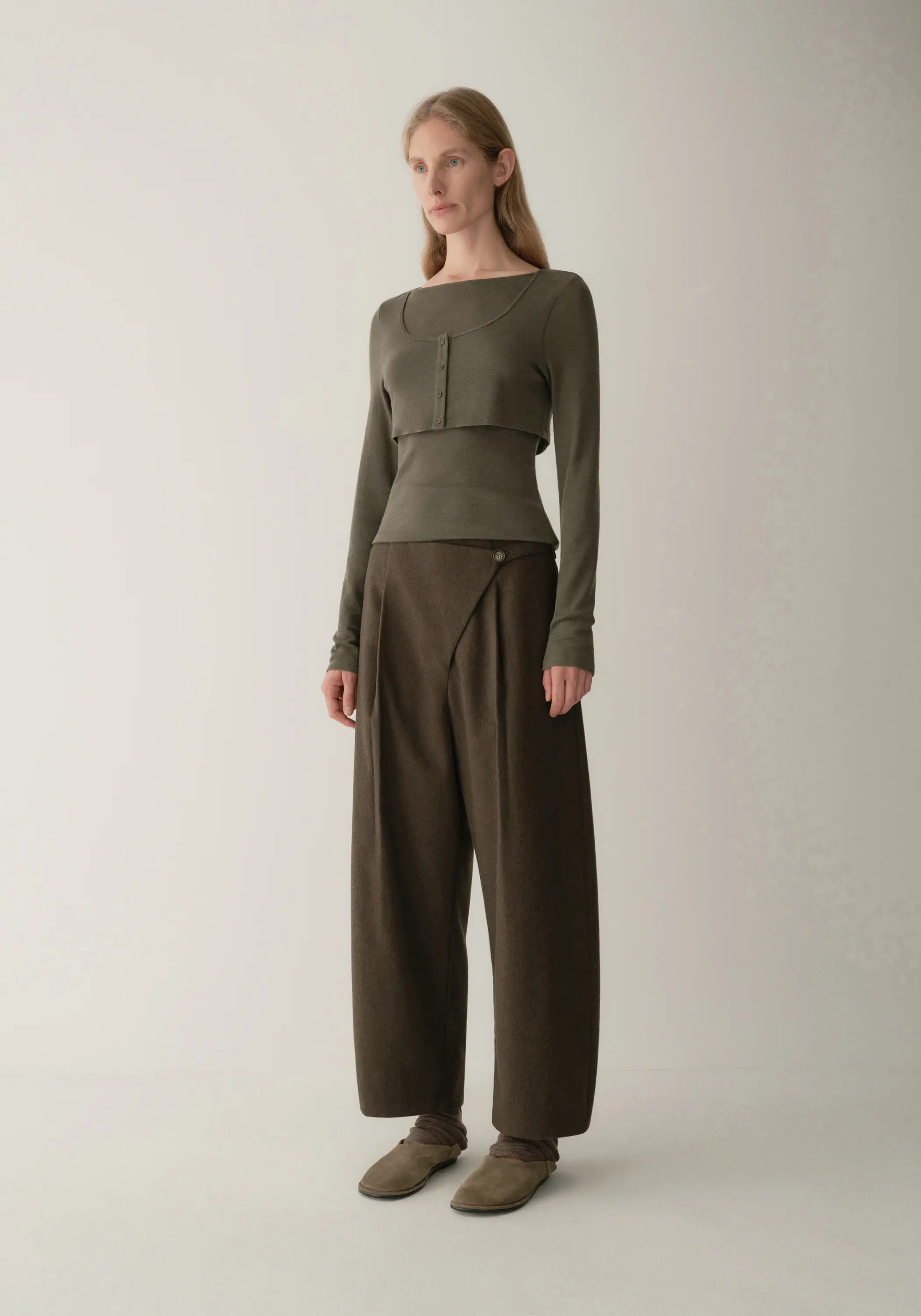 Asymmetric Cropped Pants - Image 4