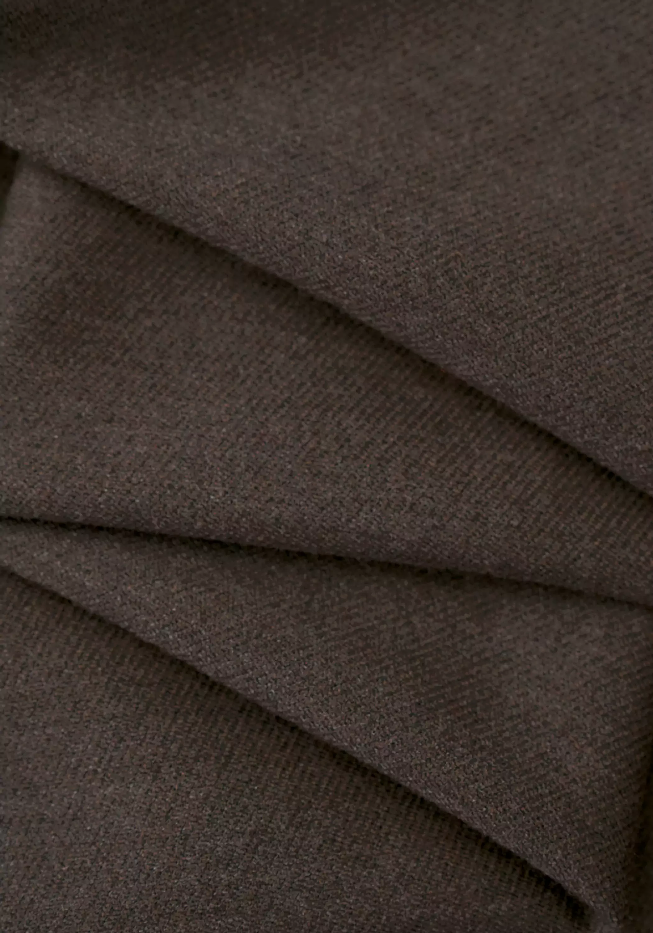 Waistband-Free Curved Pants - Image 19