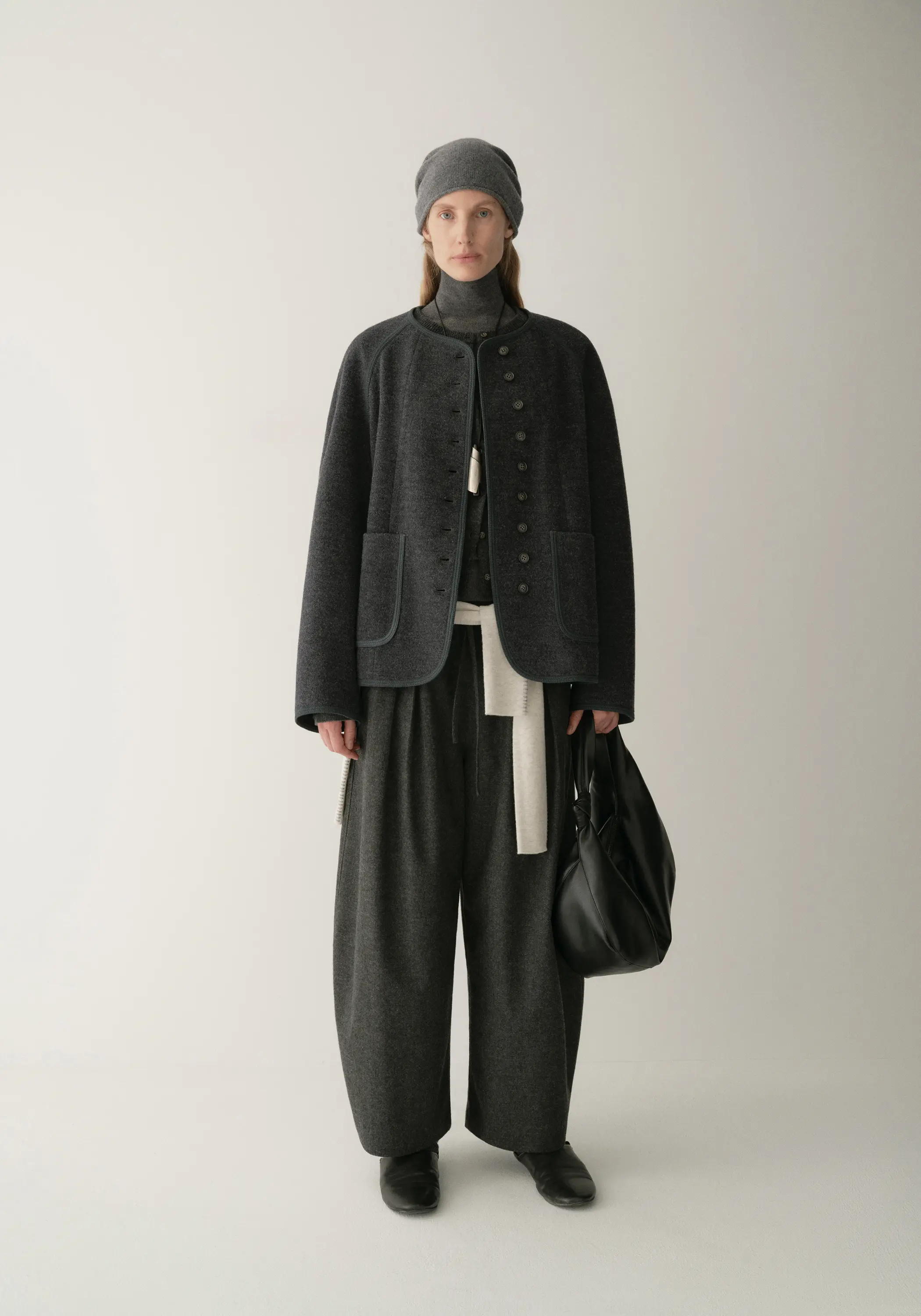 Belted Cropped Pants - Image 4