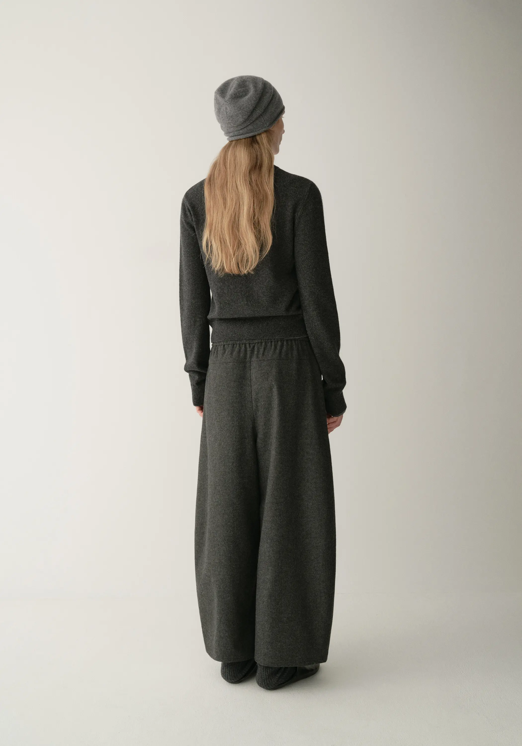 Belted Cropped Pants - Image 5
