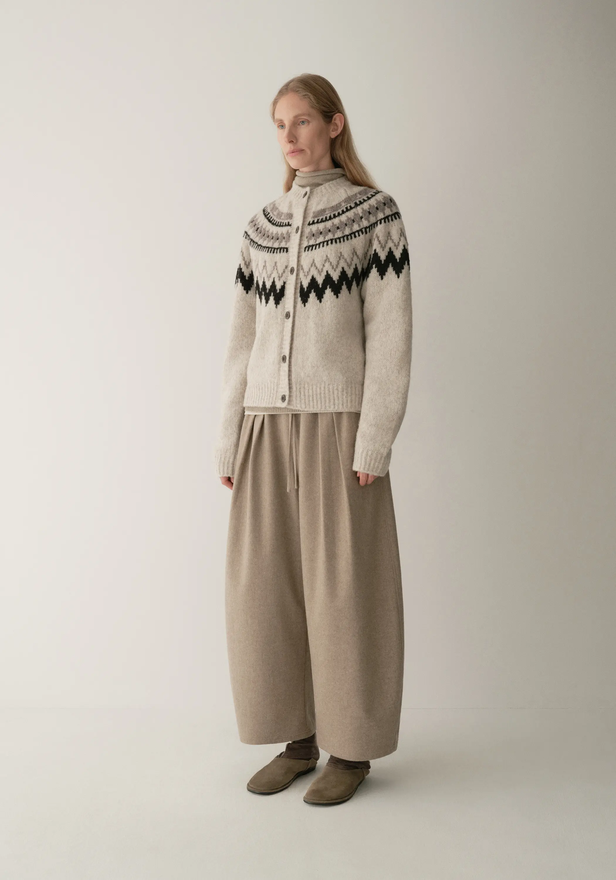 Belted Cropped Pants - Image 9