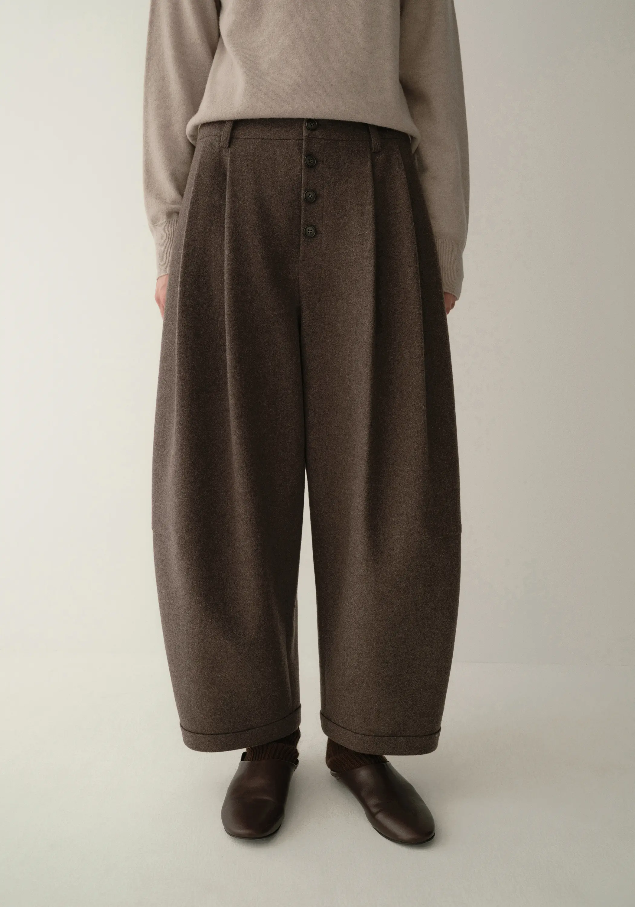Decorated Ballon Wool Pants - Image 11