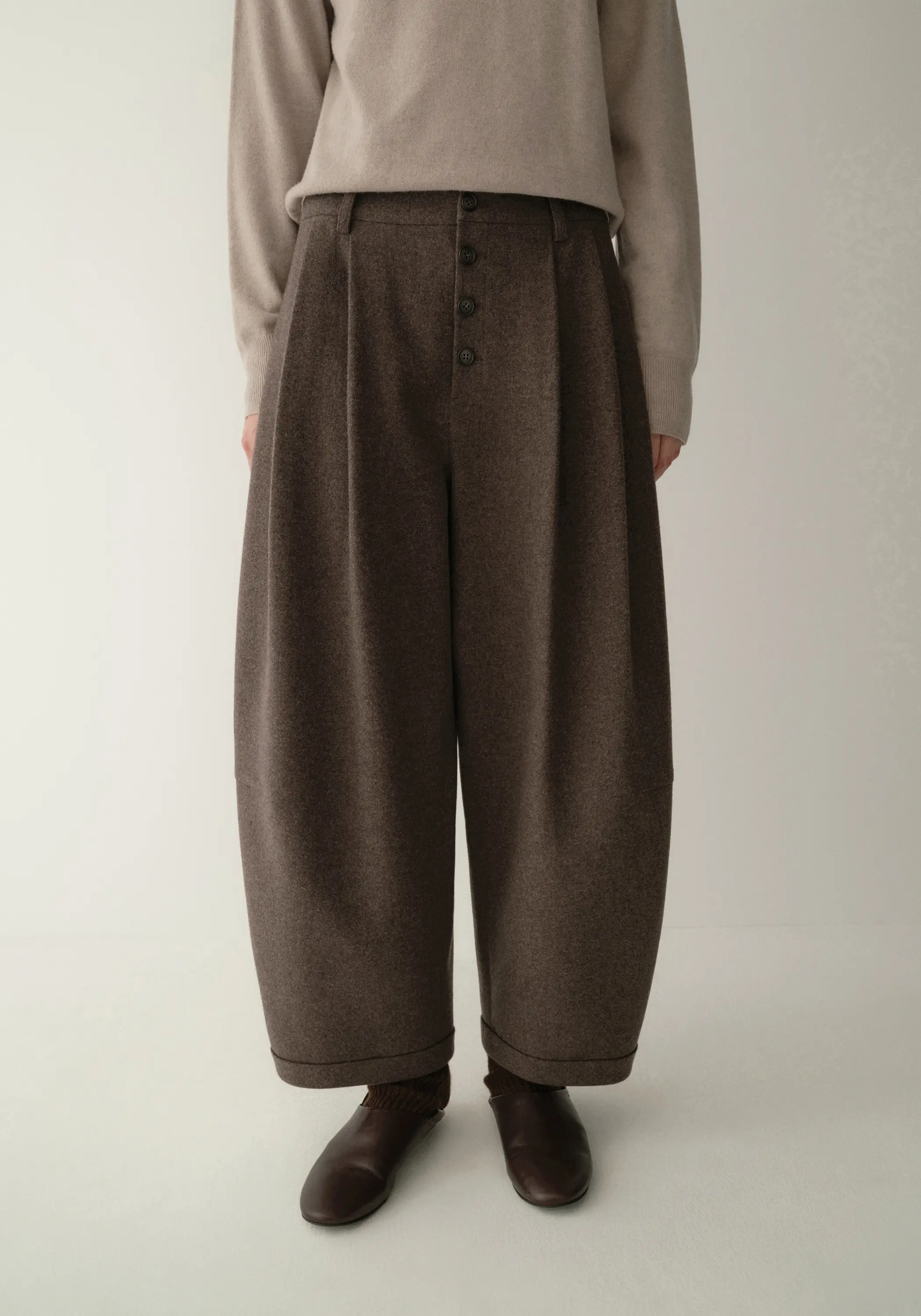 Decorated Ballon Wool Pants - Image 9