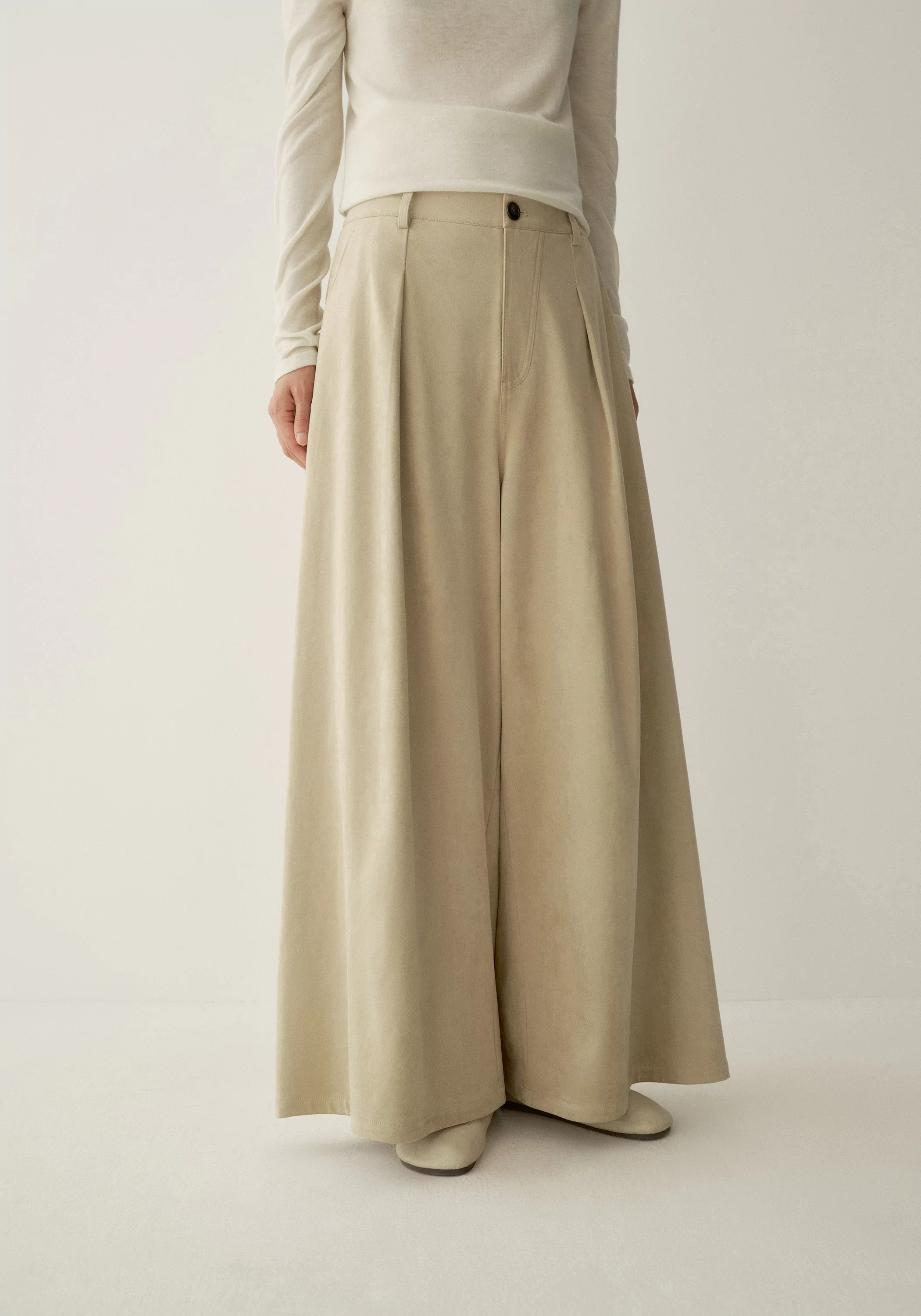 Suede-effect Double-Pleat Pants - Image 16