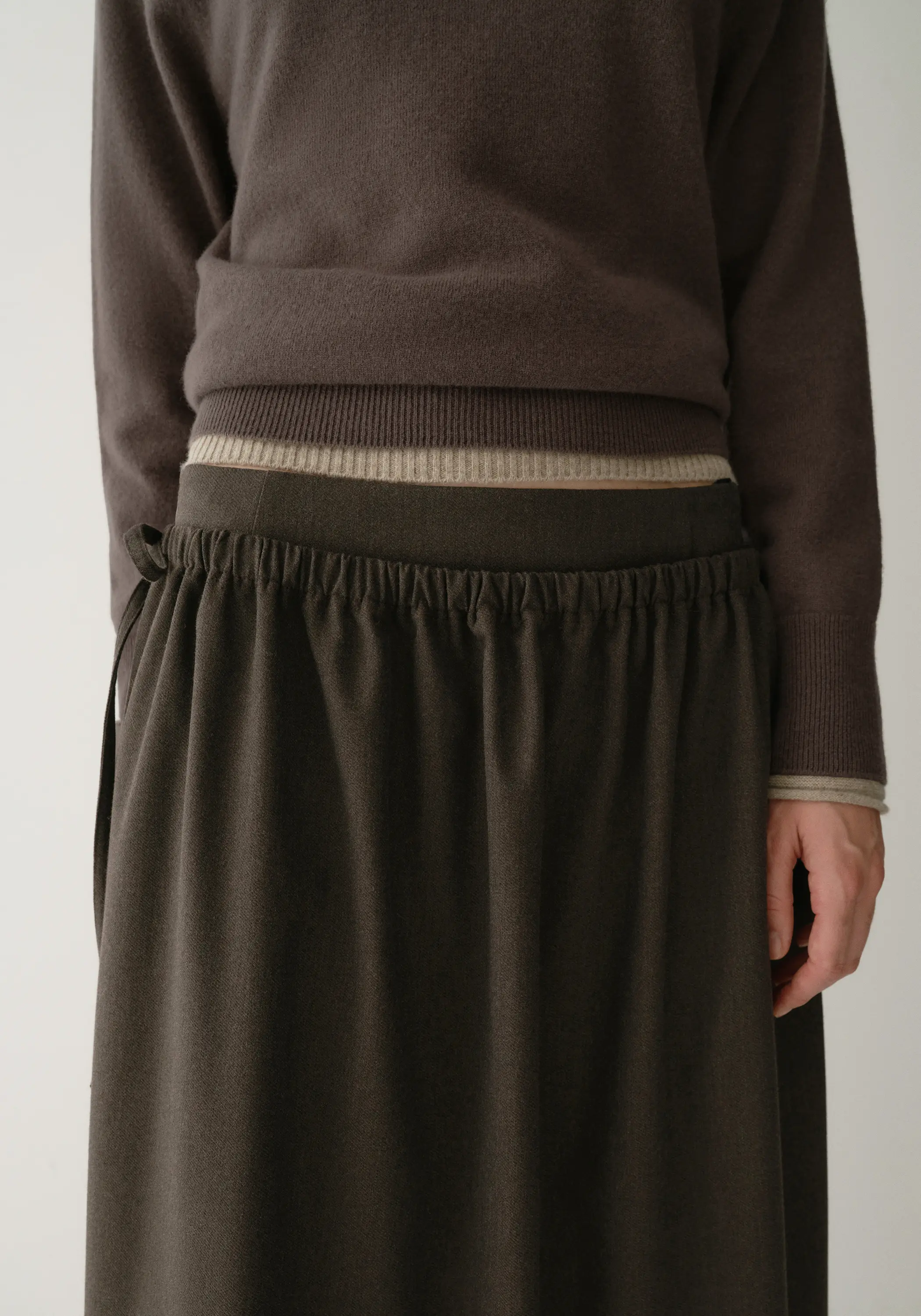 Pleated Straight Skirt - Image 9