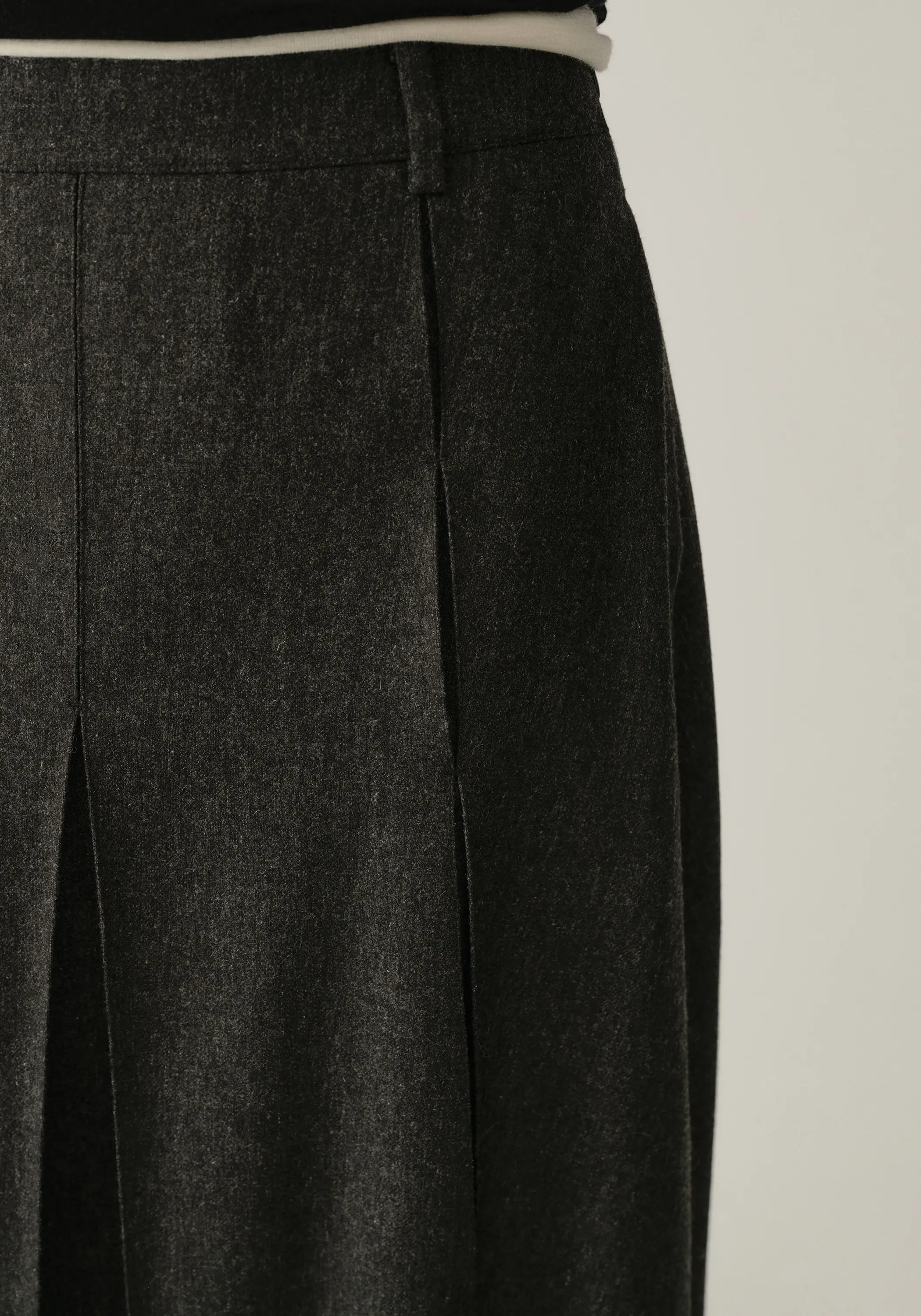 Two-way A-line Wool Skirt - Image 12