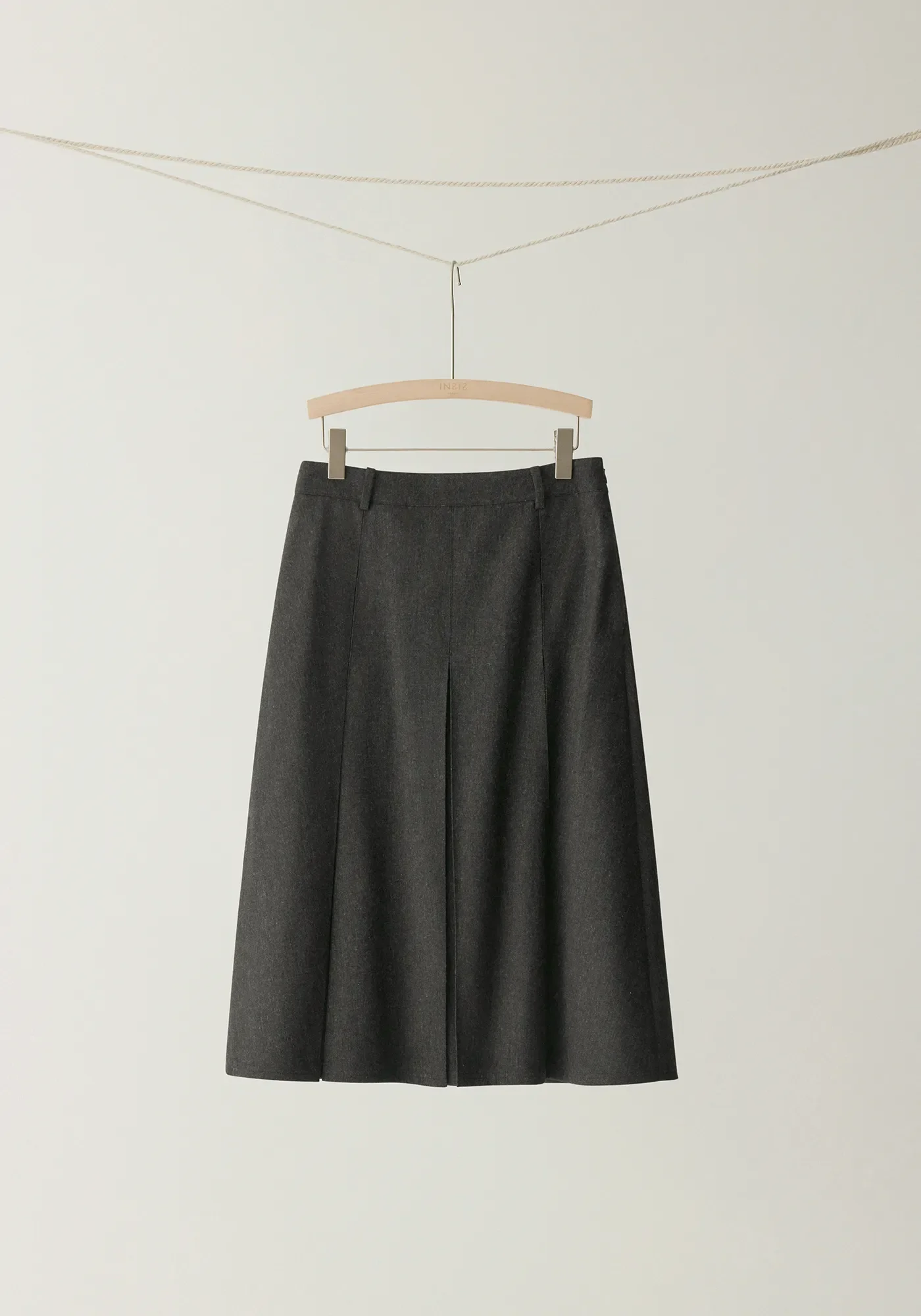 Two-way A-line Wool Skirt - Image 15