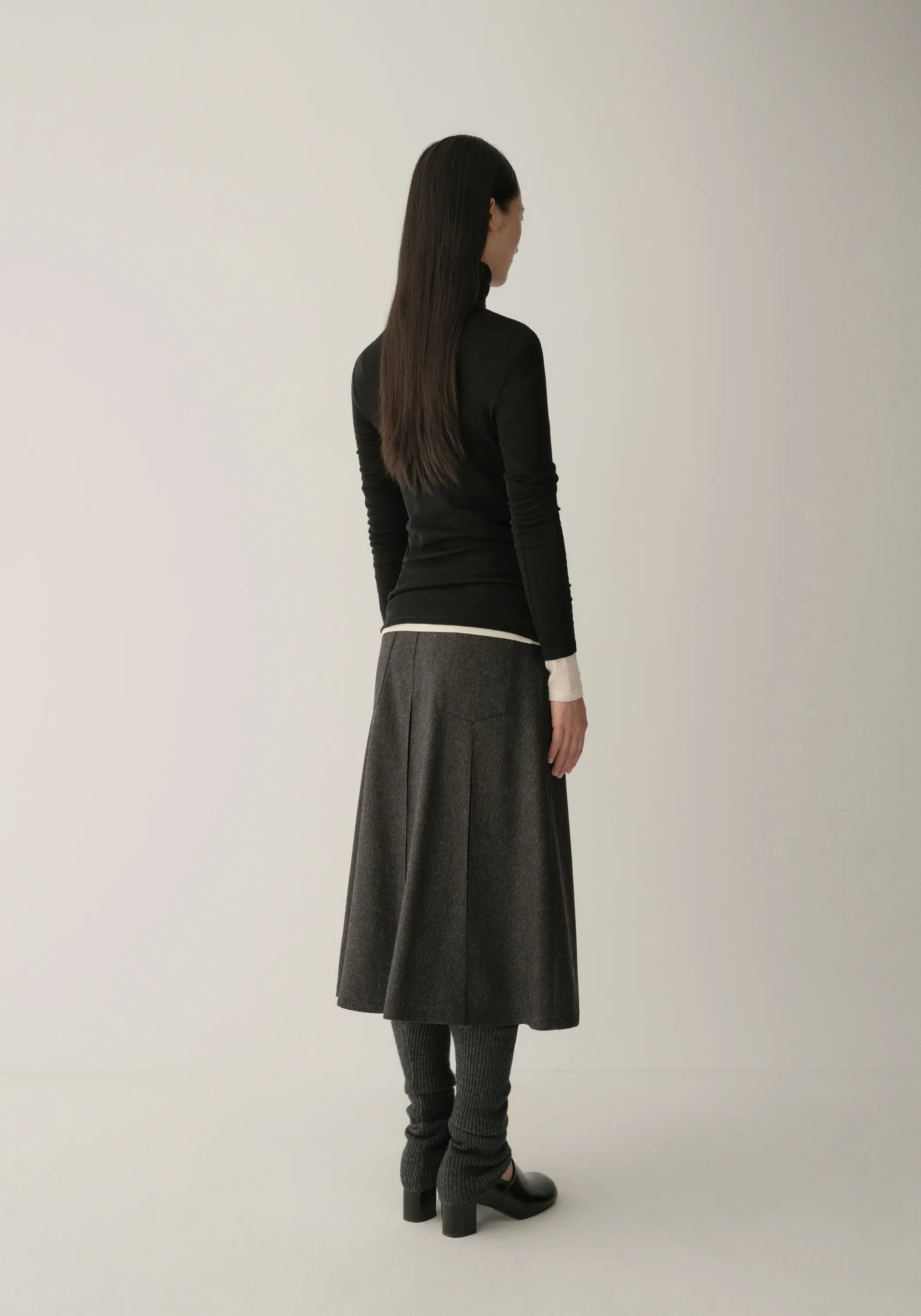 Two-way A-line Wool Skirt - Image 4