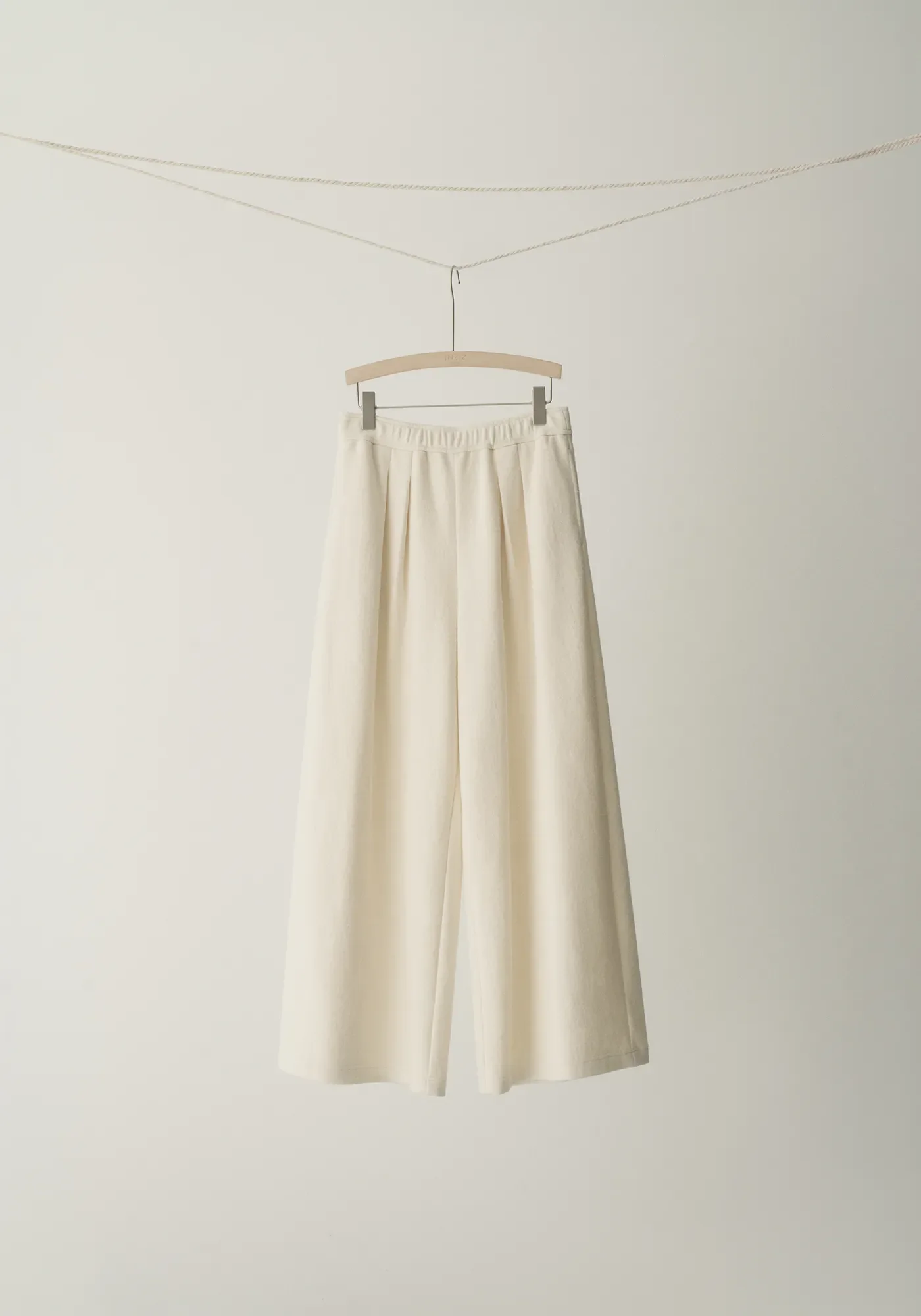 Elasticated Wide-leg Pants - Image 11