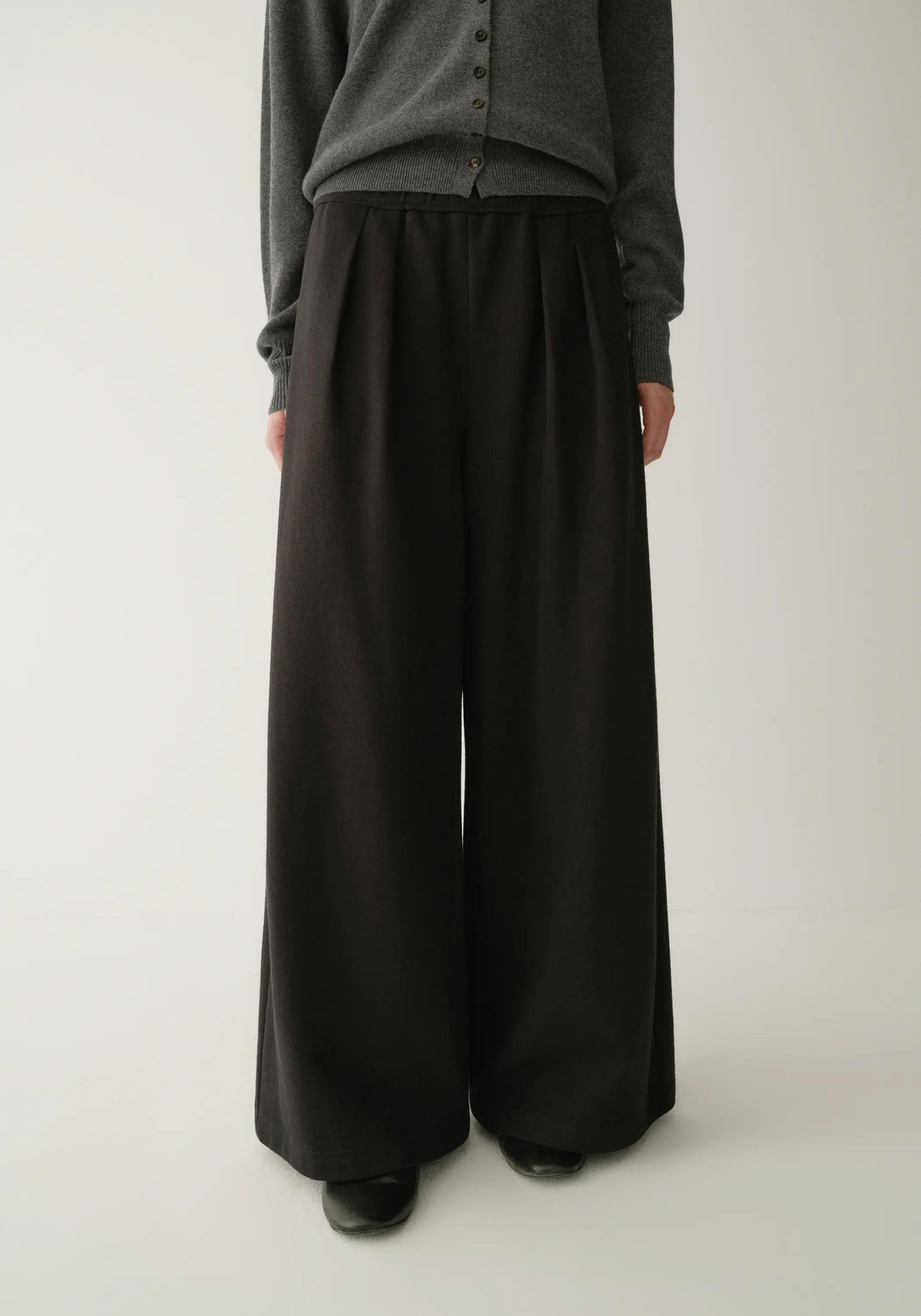 Elasticated Wide-leg Pants - Image 14