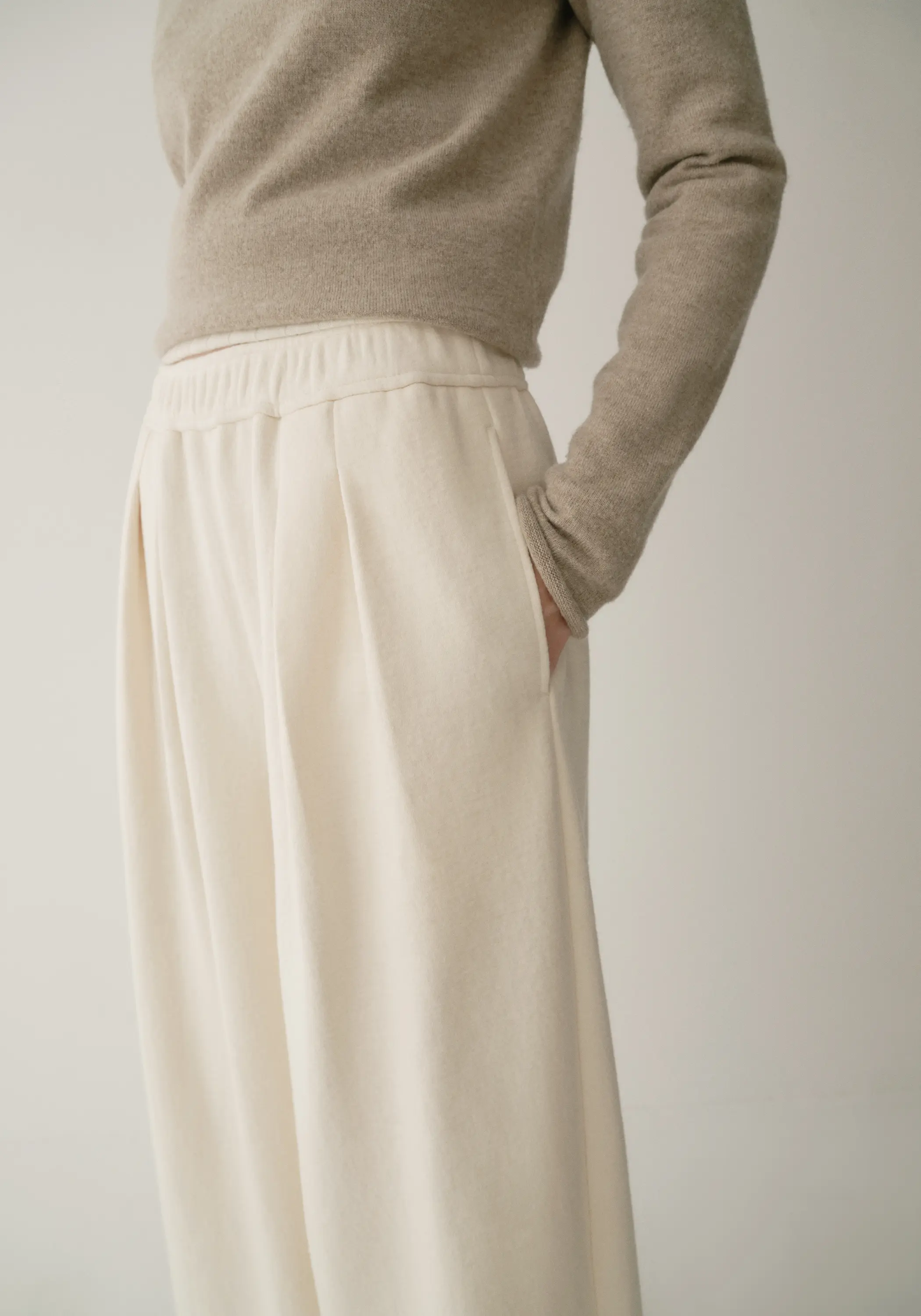 Elasticated Wide-leg Pants - Image 8