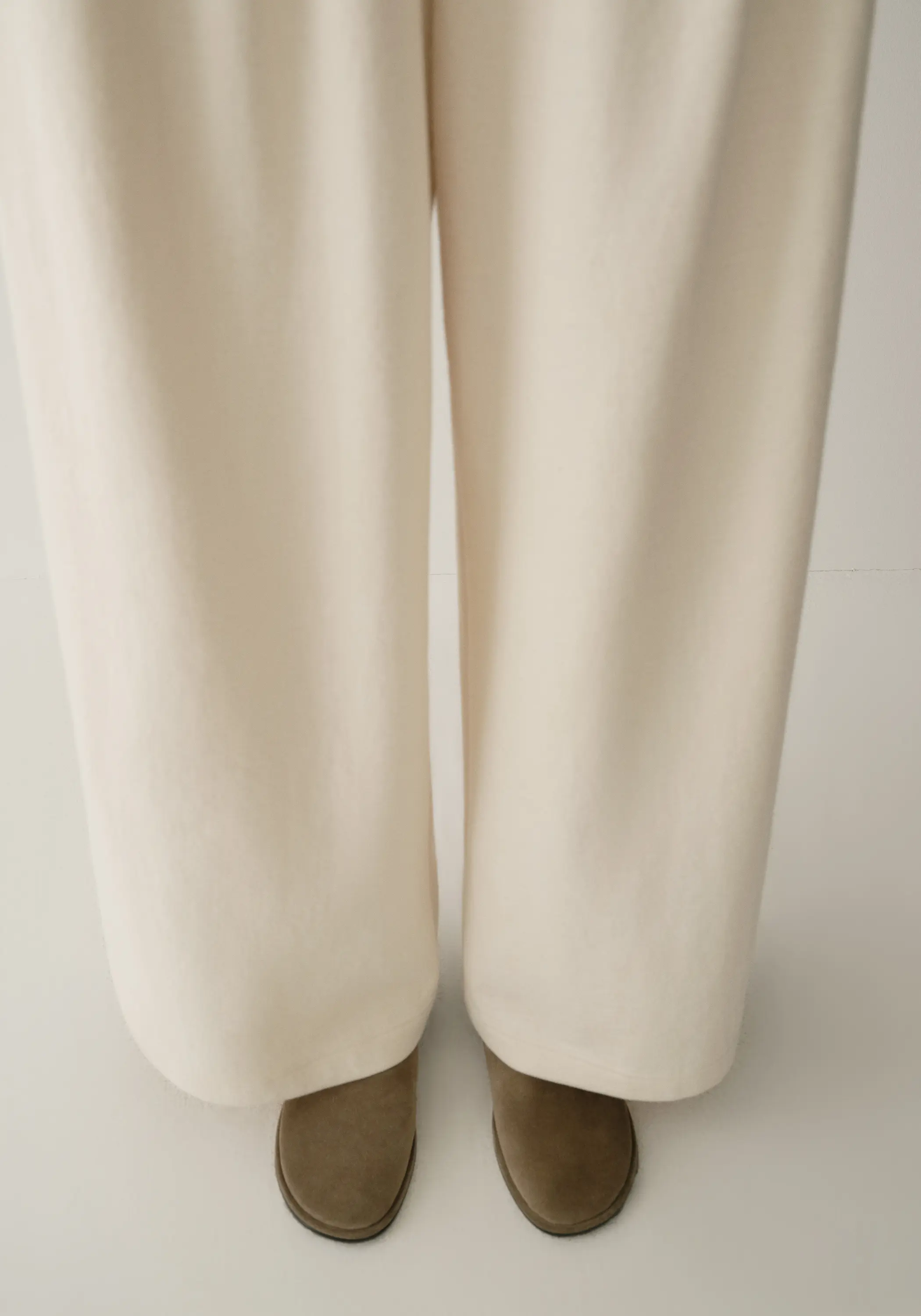 Elasticated Wide-leg Pants - Image 9