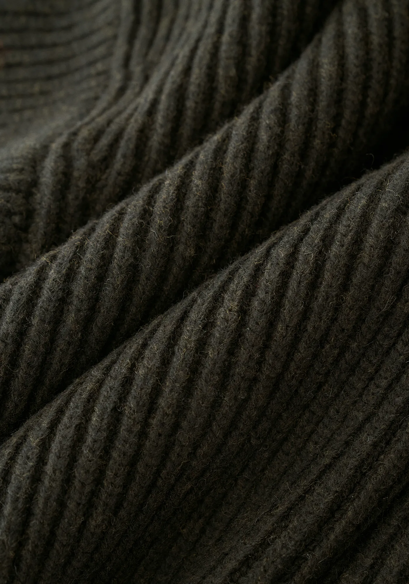 Two-way Collar Knit Cardigan - Image 15