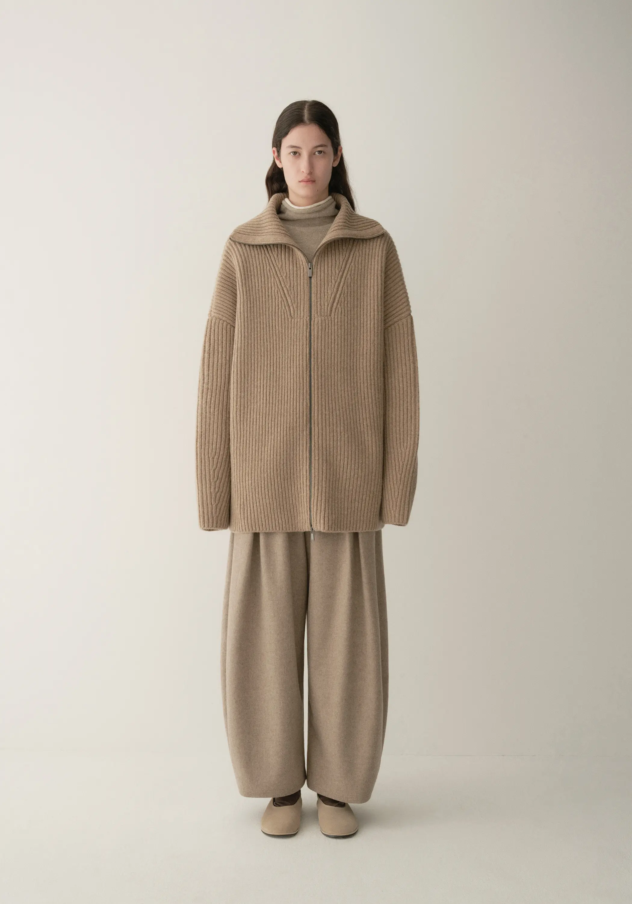 Two-way Collar Knit Cardigan - Image 17