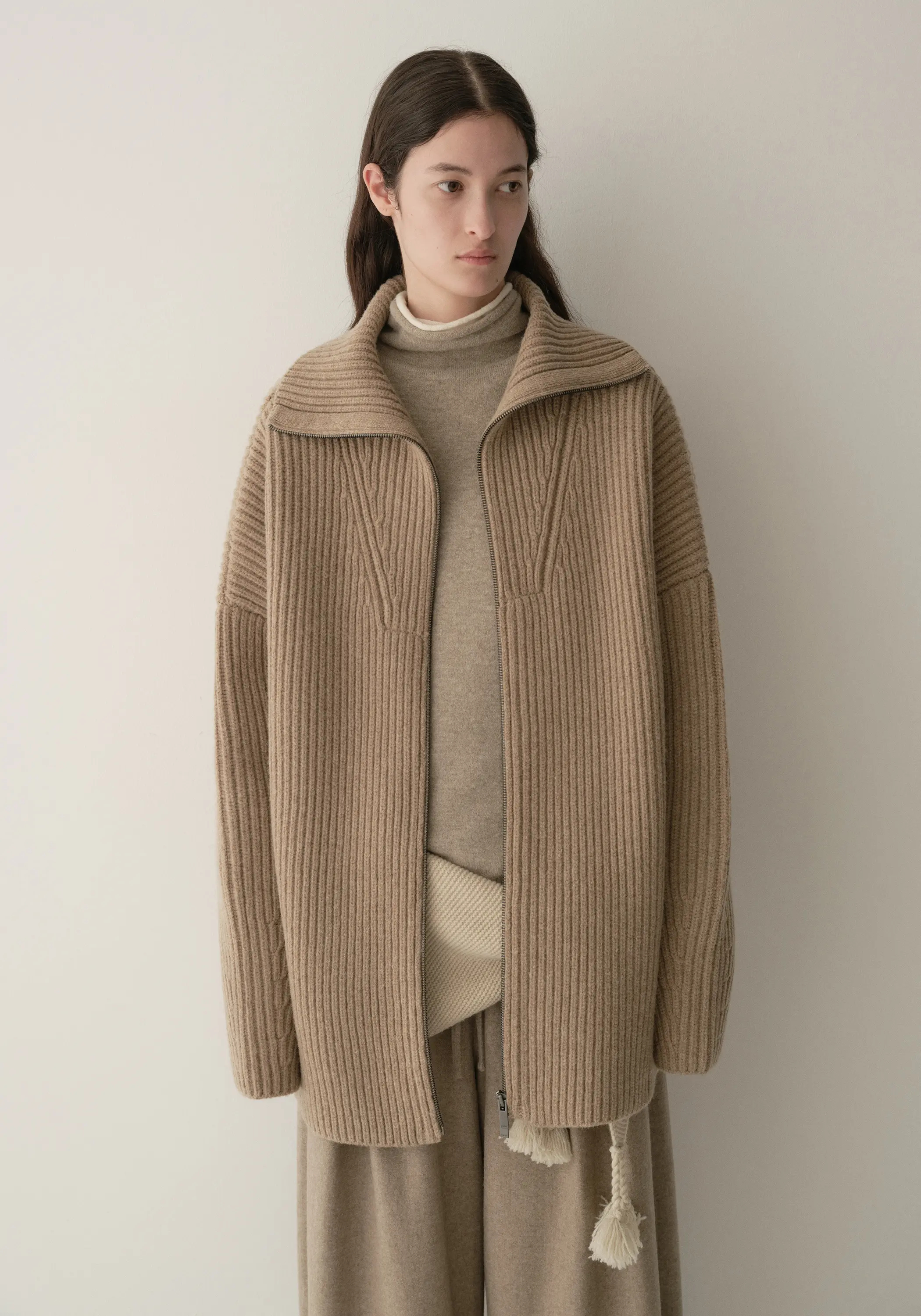 Two-way Collar Knit Cardigan - Image 20