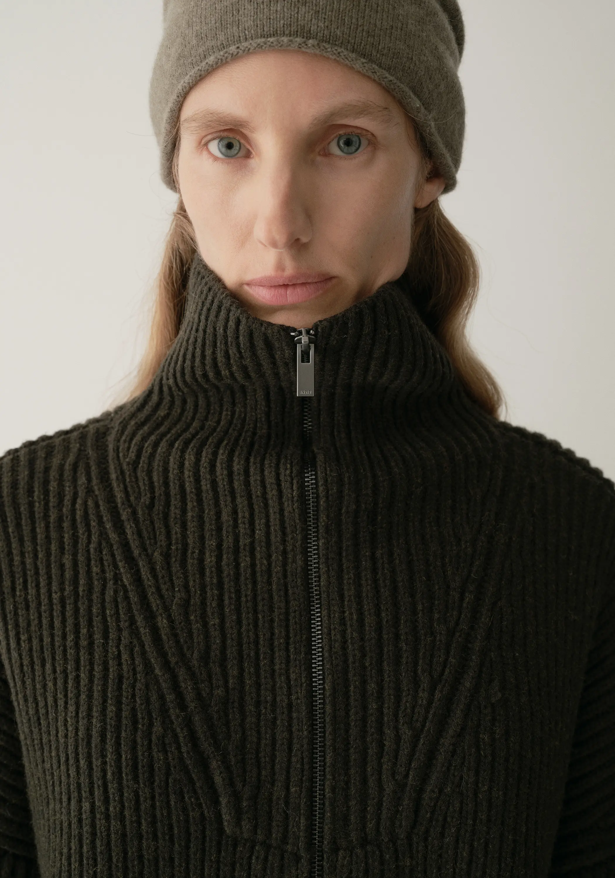 Two-way Collar Knit Cardigan - Image 9