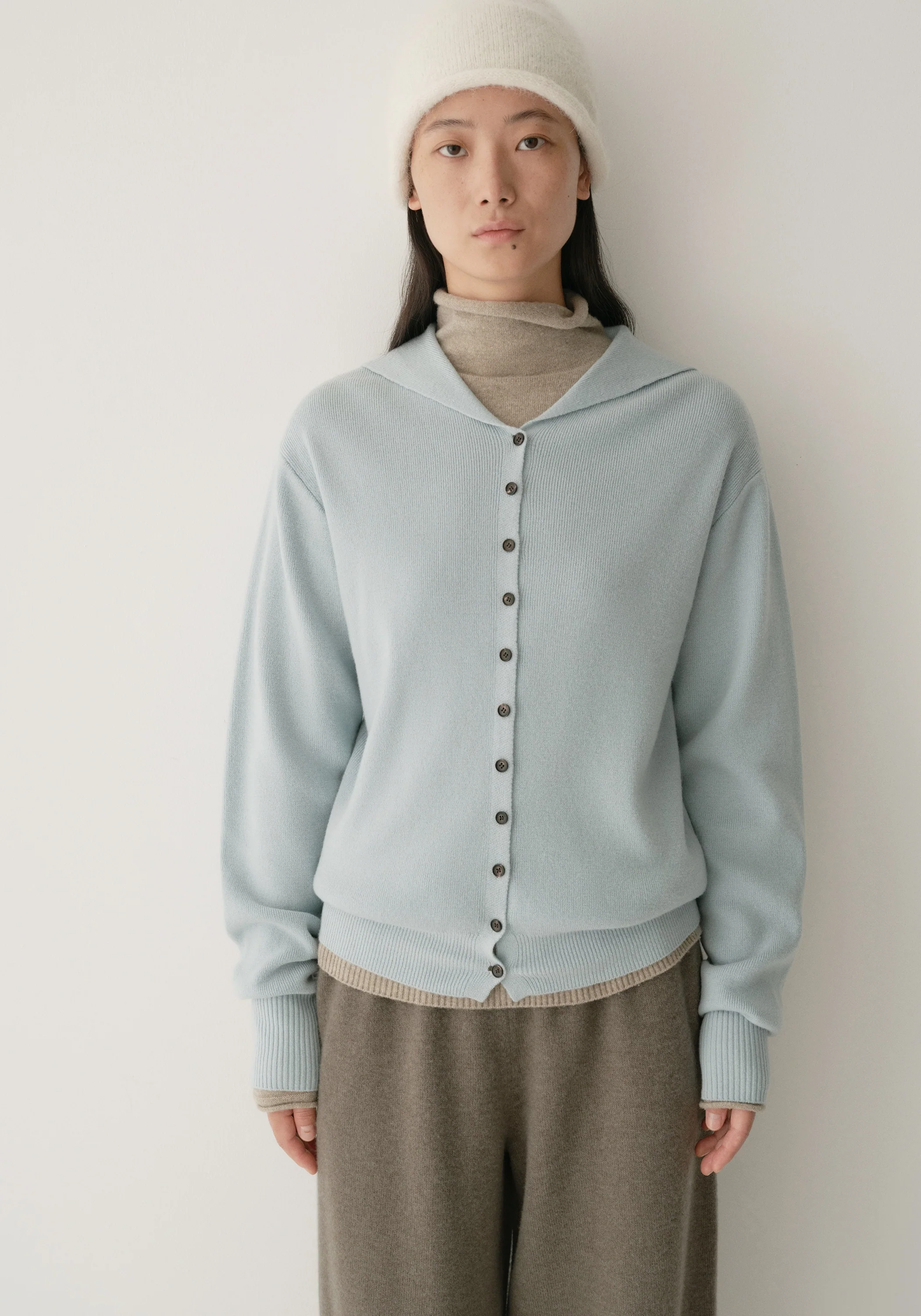 Merino Wool Navy-collar Cardigan - Image 10