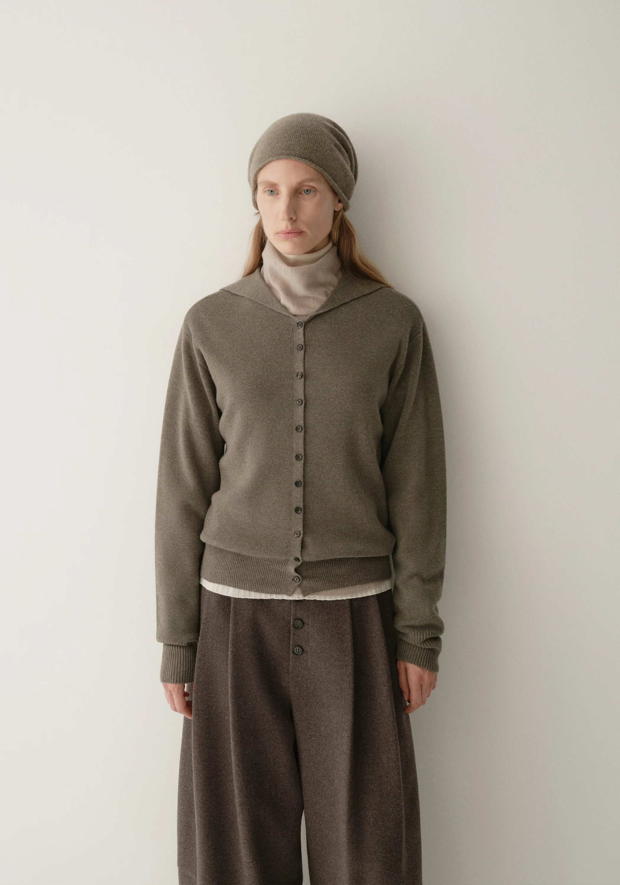 Merino Wool Navy-collar Cardigan - Image 11