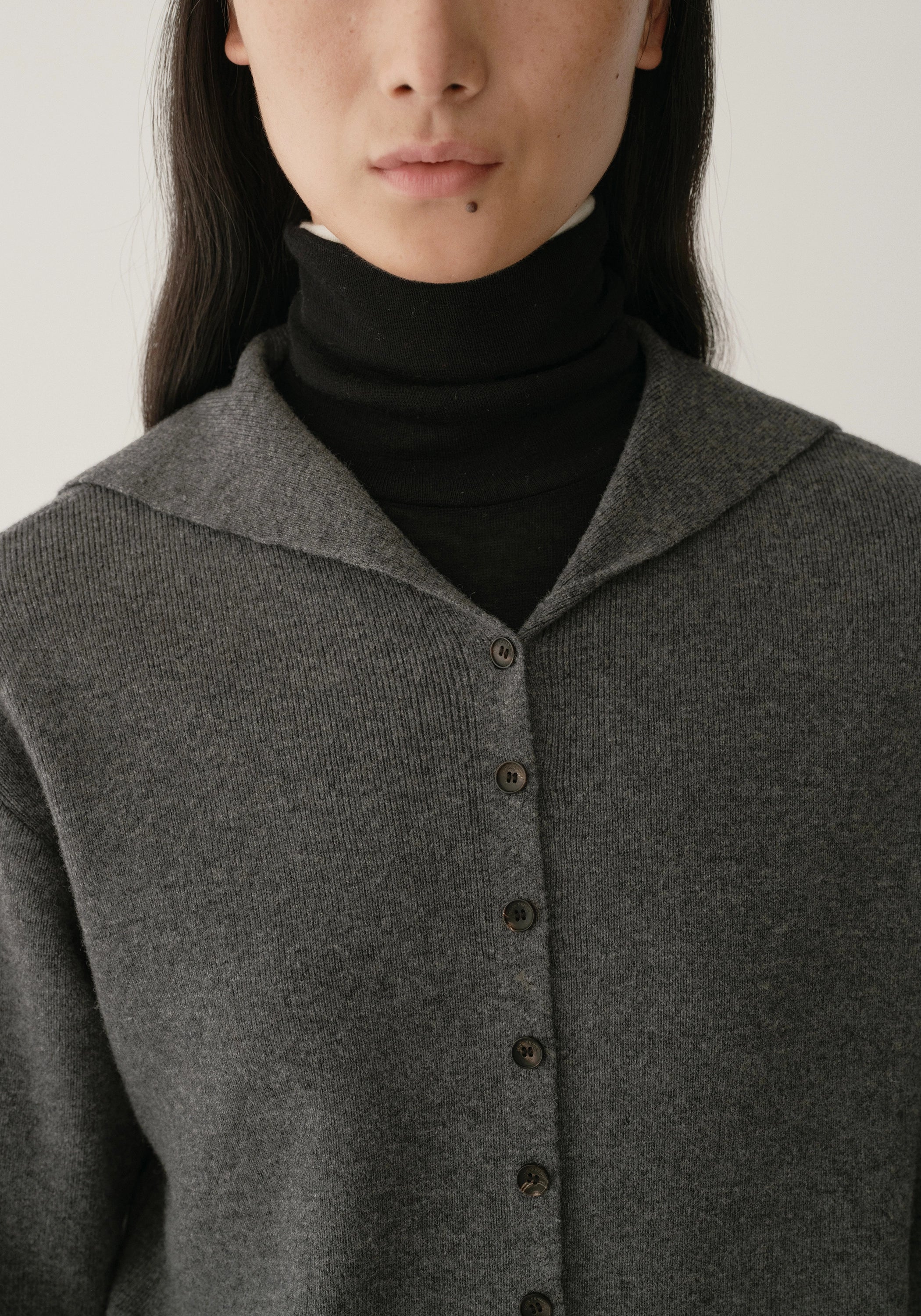 Merino Wool Navy-collar Cardigan - Image 18