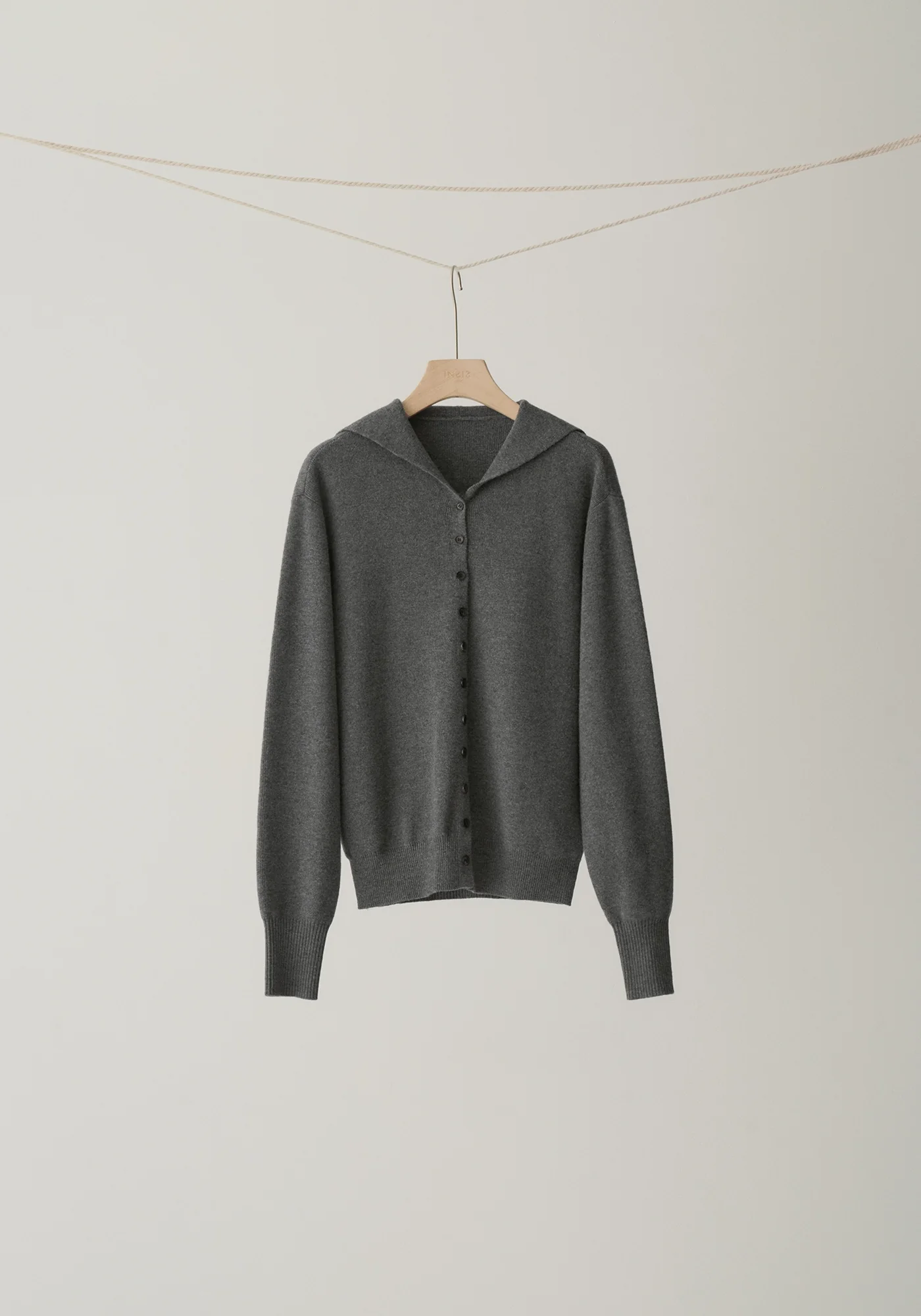 Merino Wool Navy-collar Cardigan - Image 21