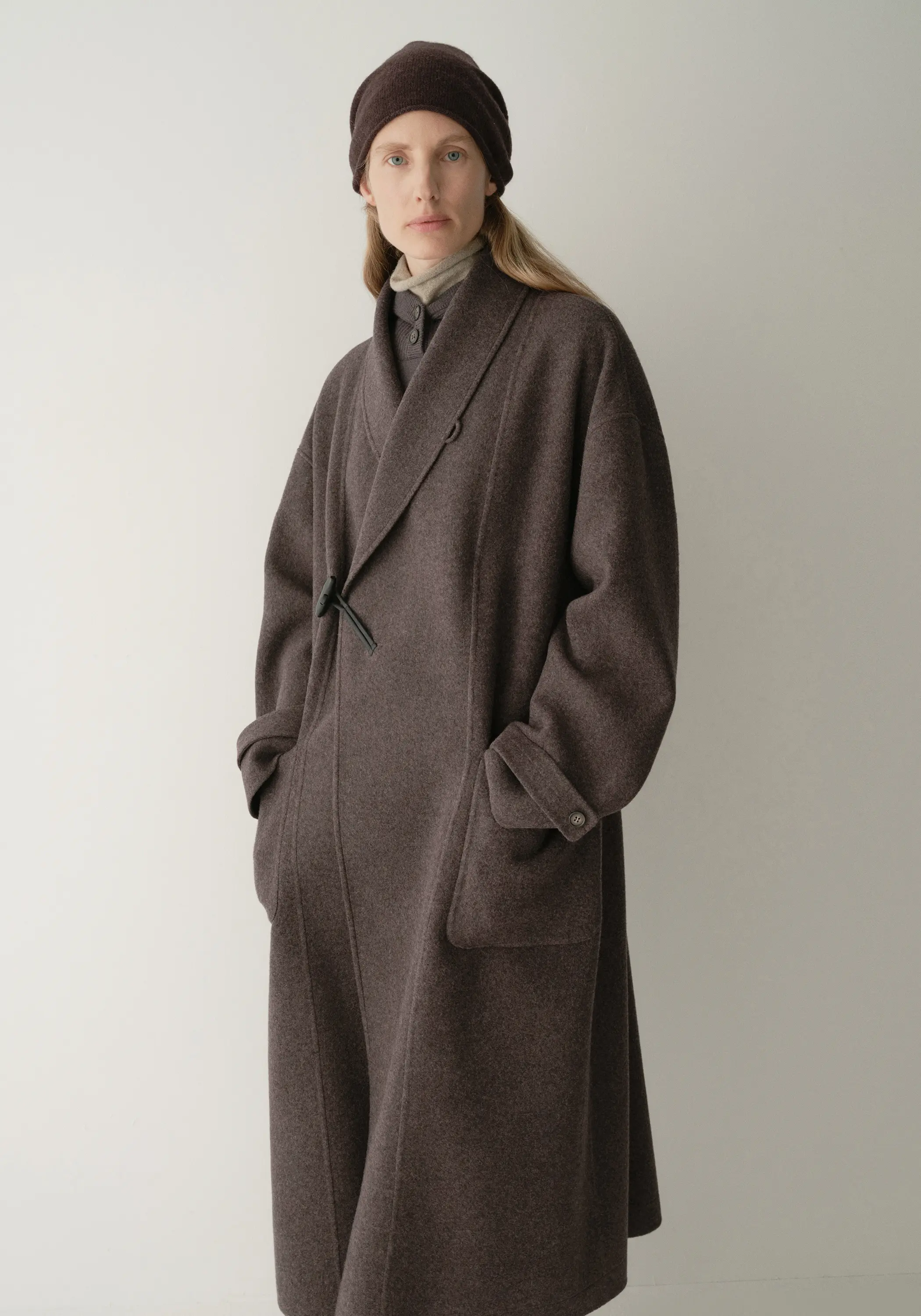 Shearling Collar Toggle Wool Long Coat - Image 11
