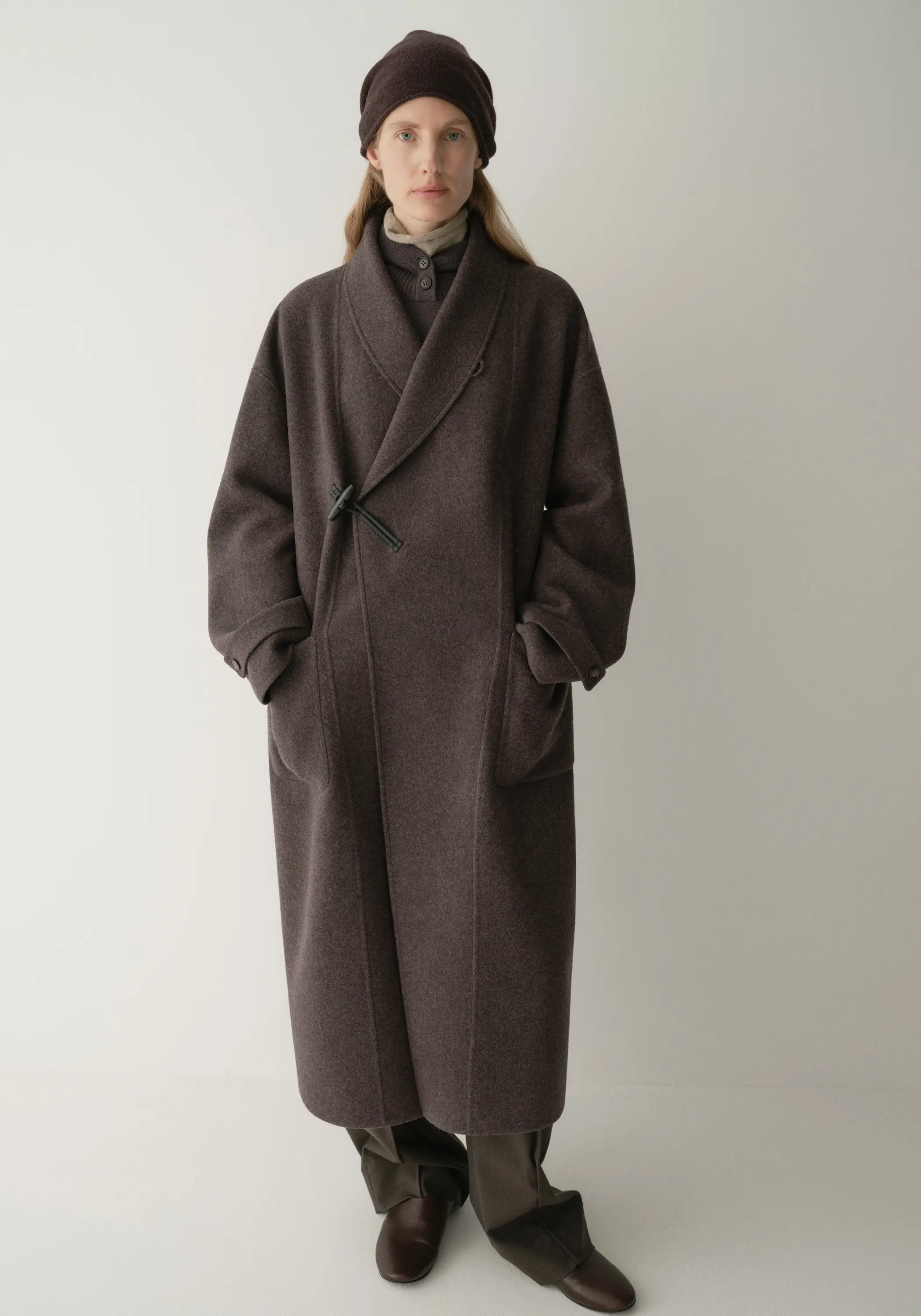 Shearling Collar Toggle Wool Long Coat - Image 9
