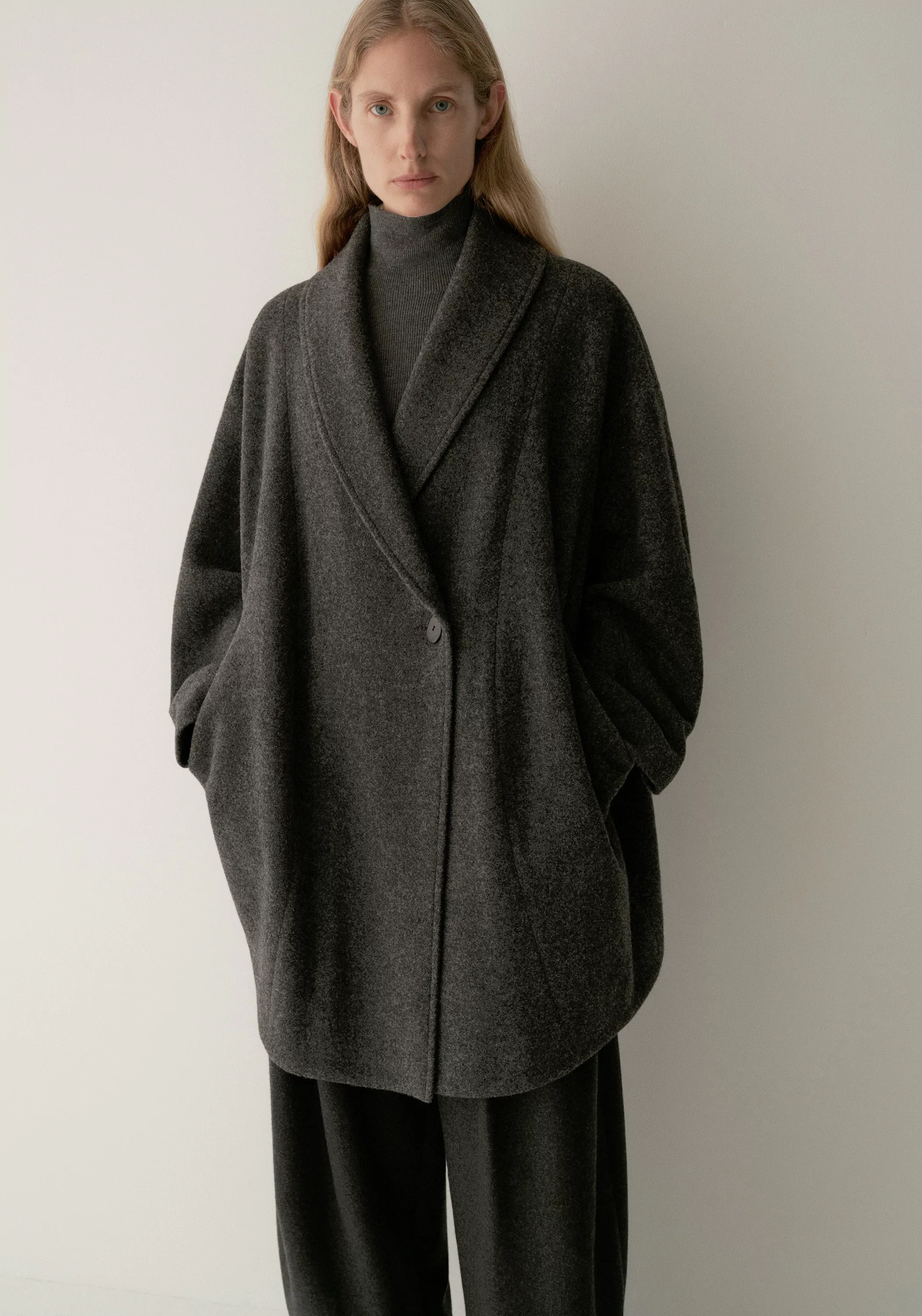 Brushed Mid-length Wool Coat - Image 10