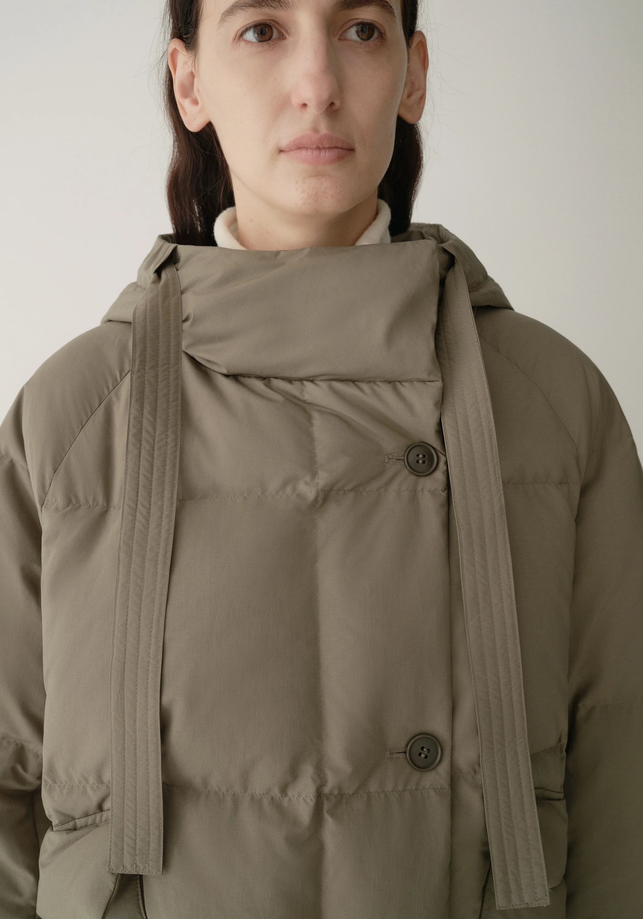 Drawstring Hooded Short Down Jacket - Image 9