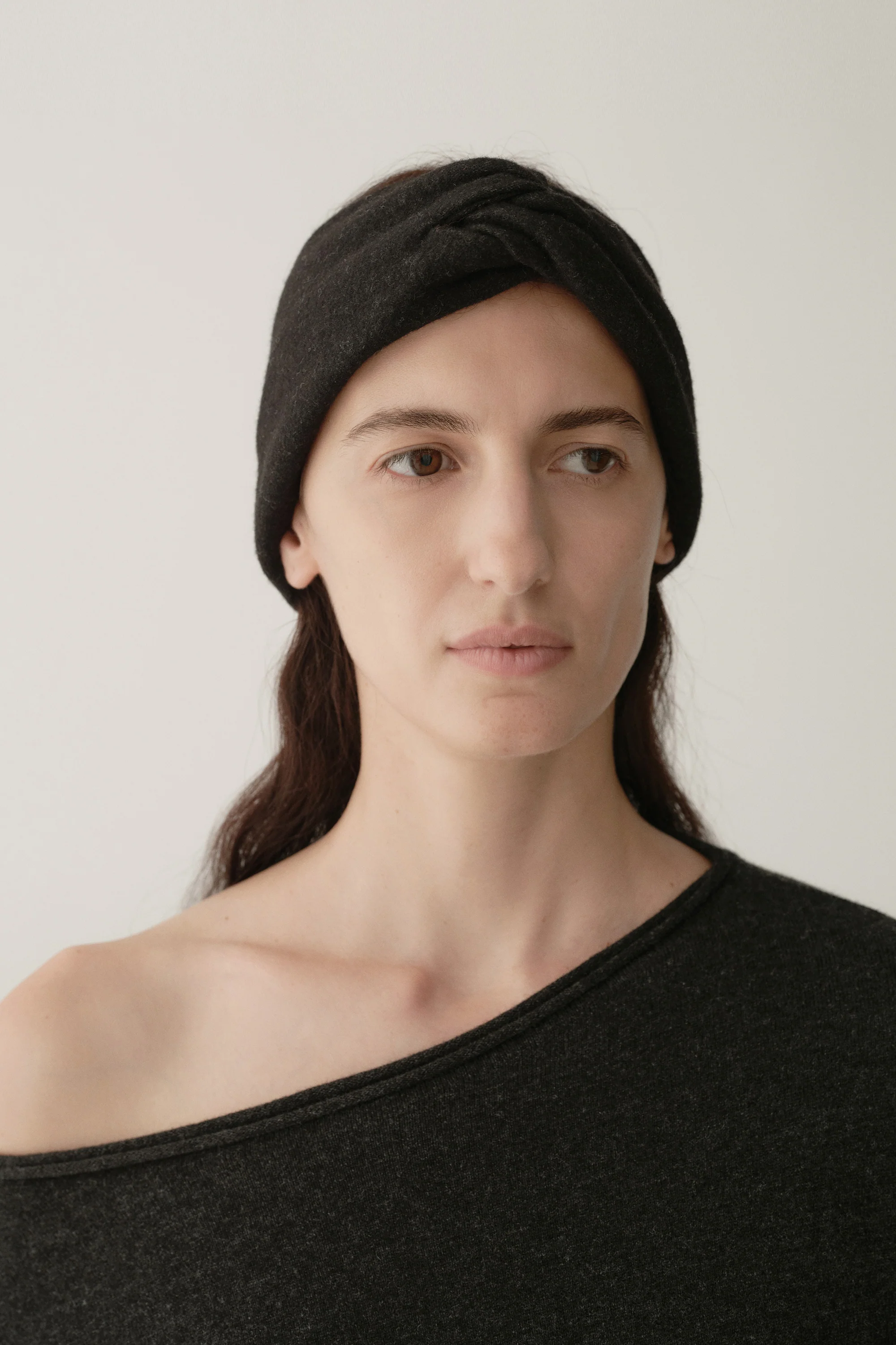 Wool Wide-faced Elastic Hairband - Image 4