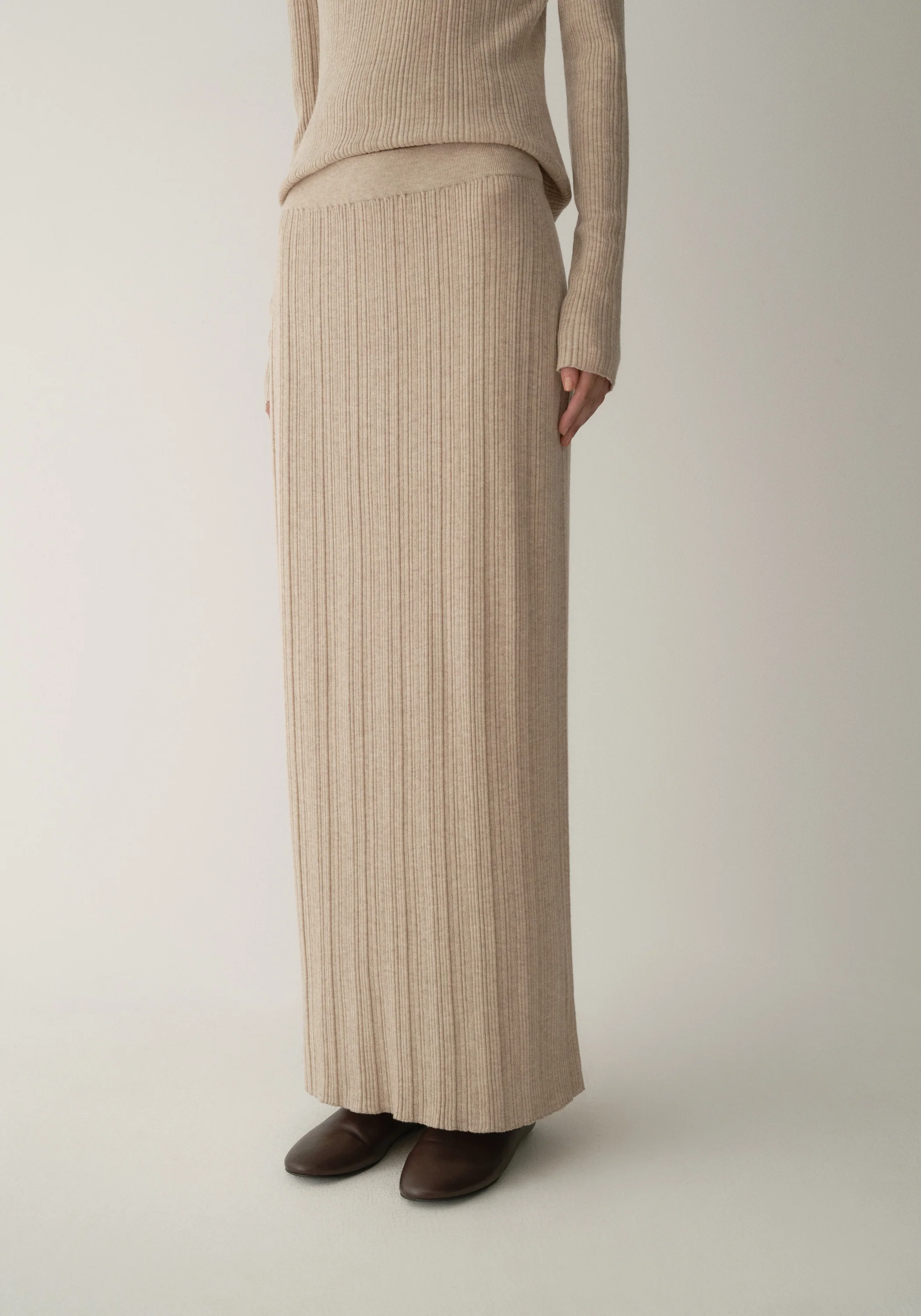 Merino Wool Striped Skirt - Image 17