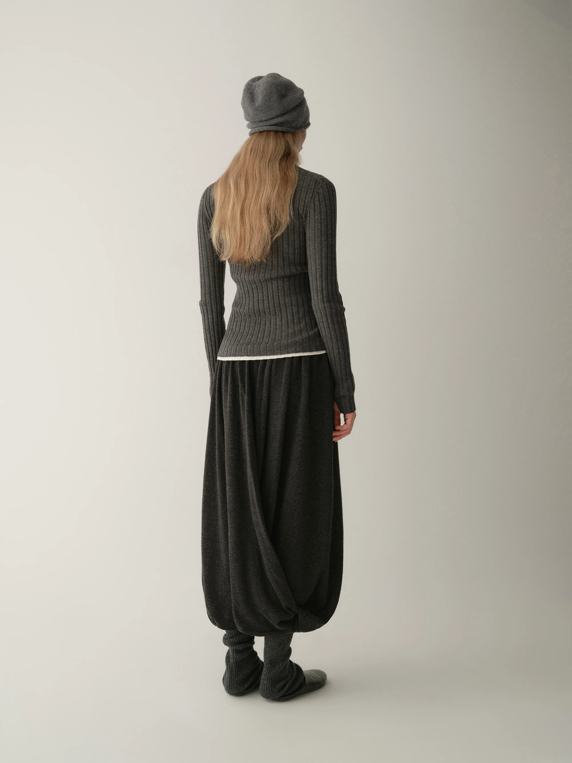 Structured Merino Wool Skirt - Image 4