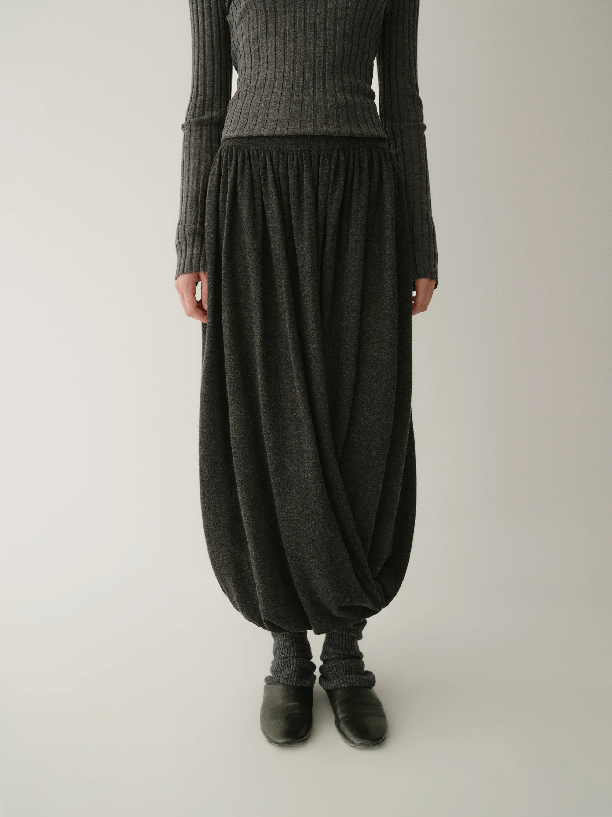 Structured Merino Wool Skirt - Image 5